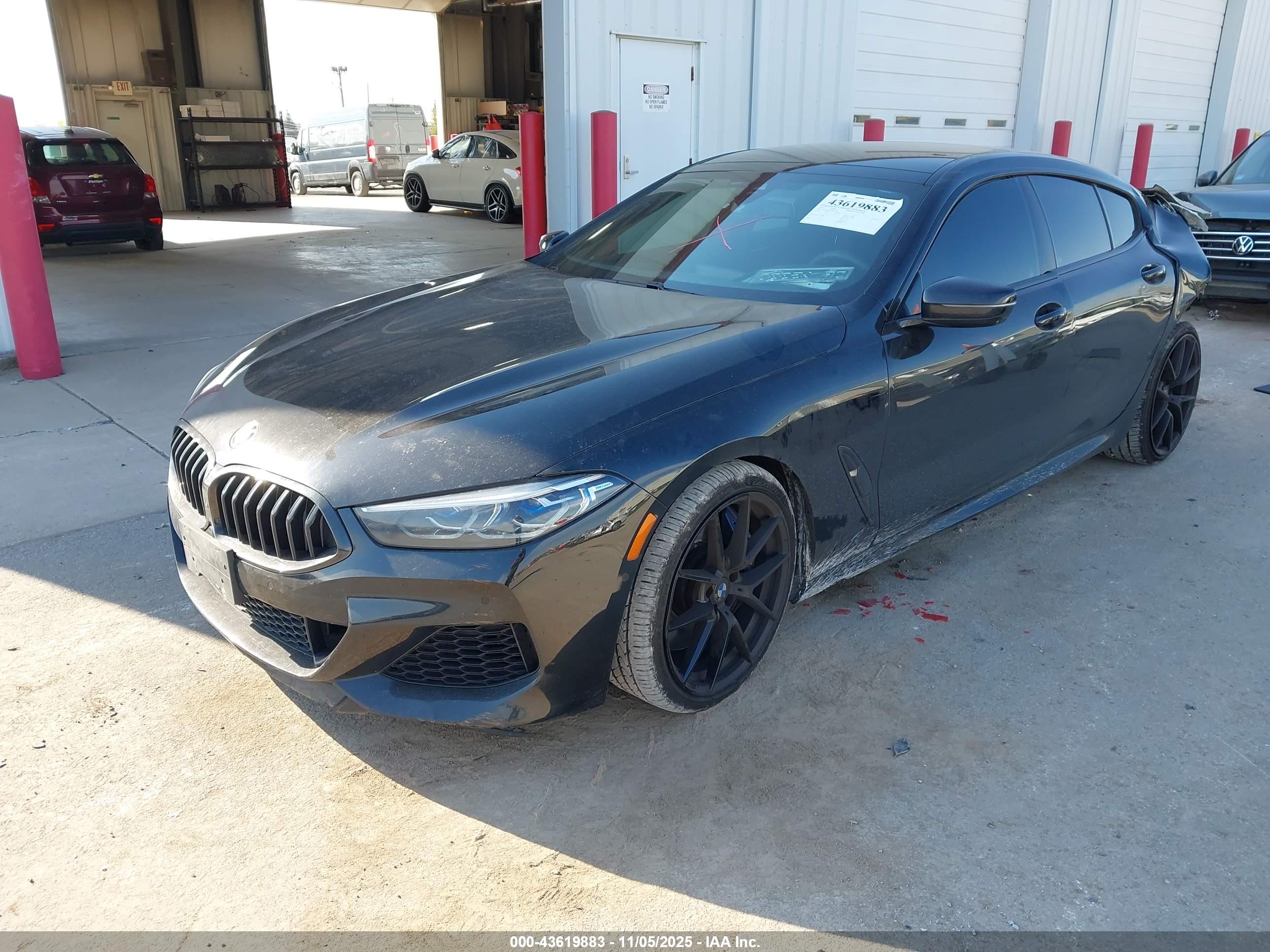 BMW M850I image 2