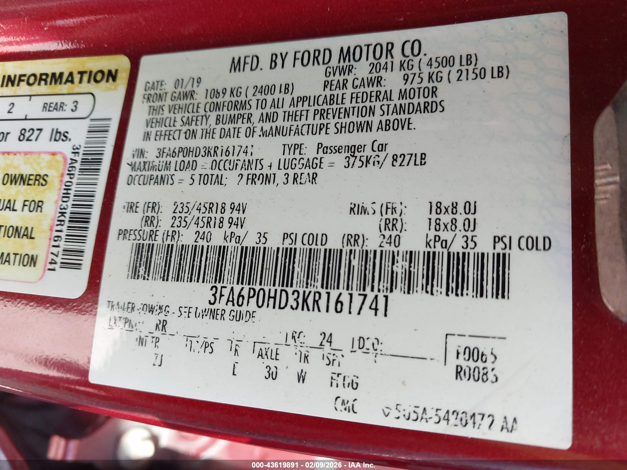 FORD FUSION image 9