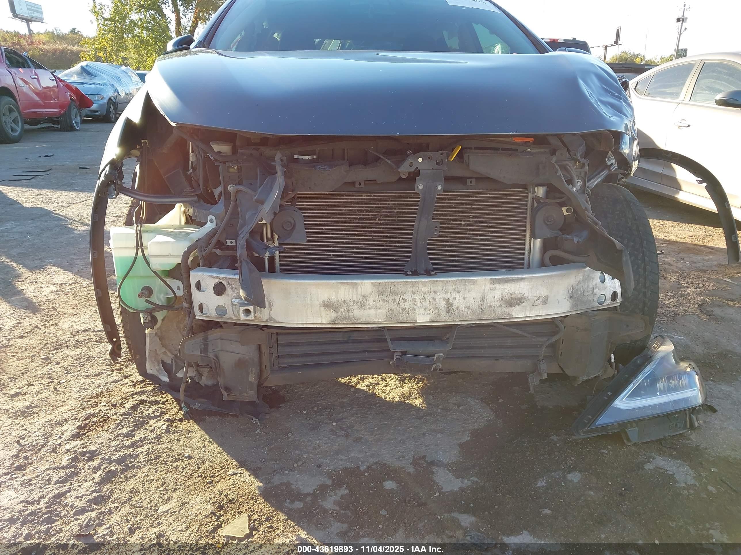 NISSAN MURANO image 6