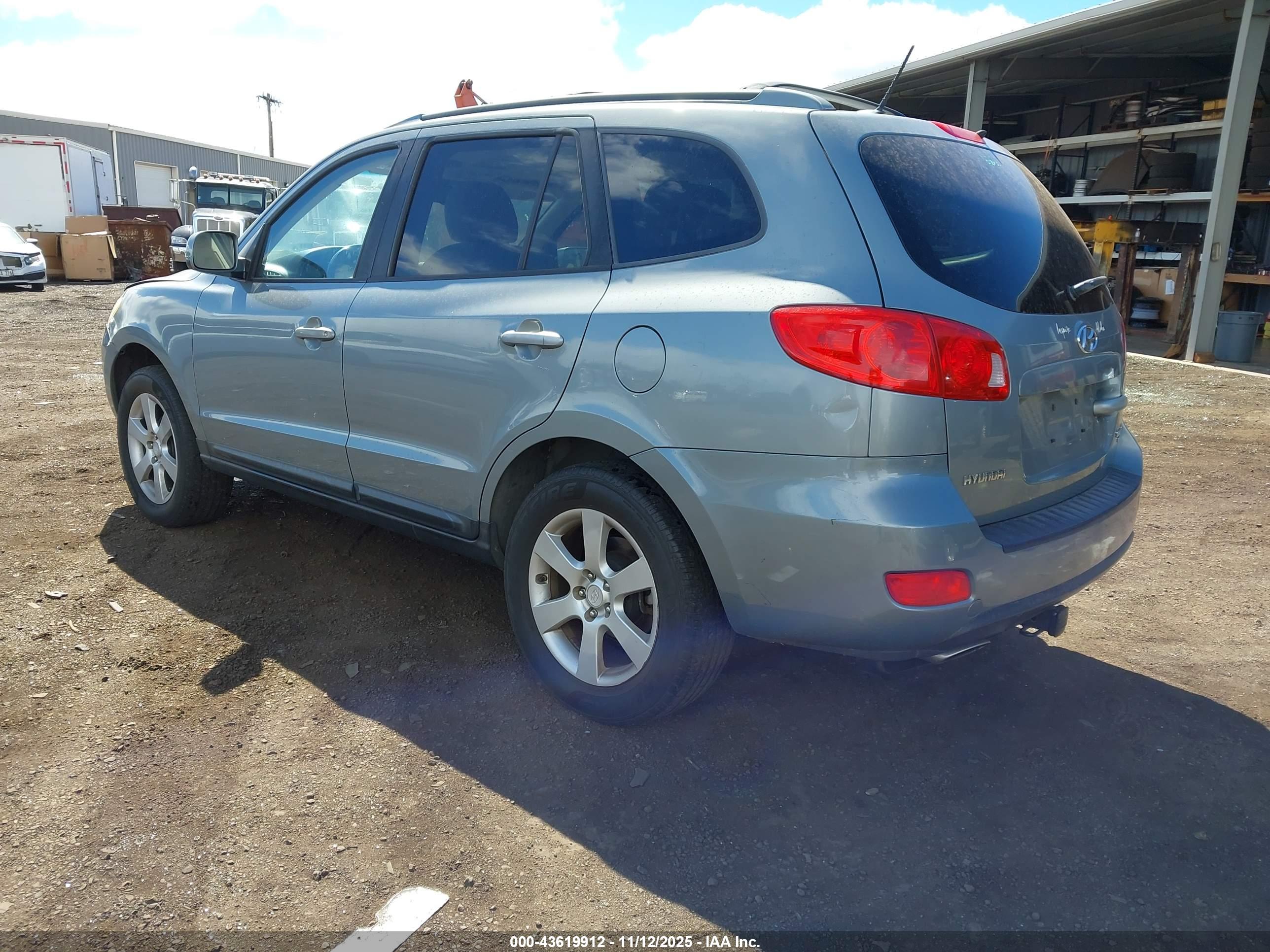 HYUNDAI SANTA image 3