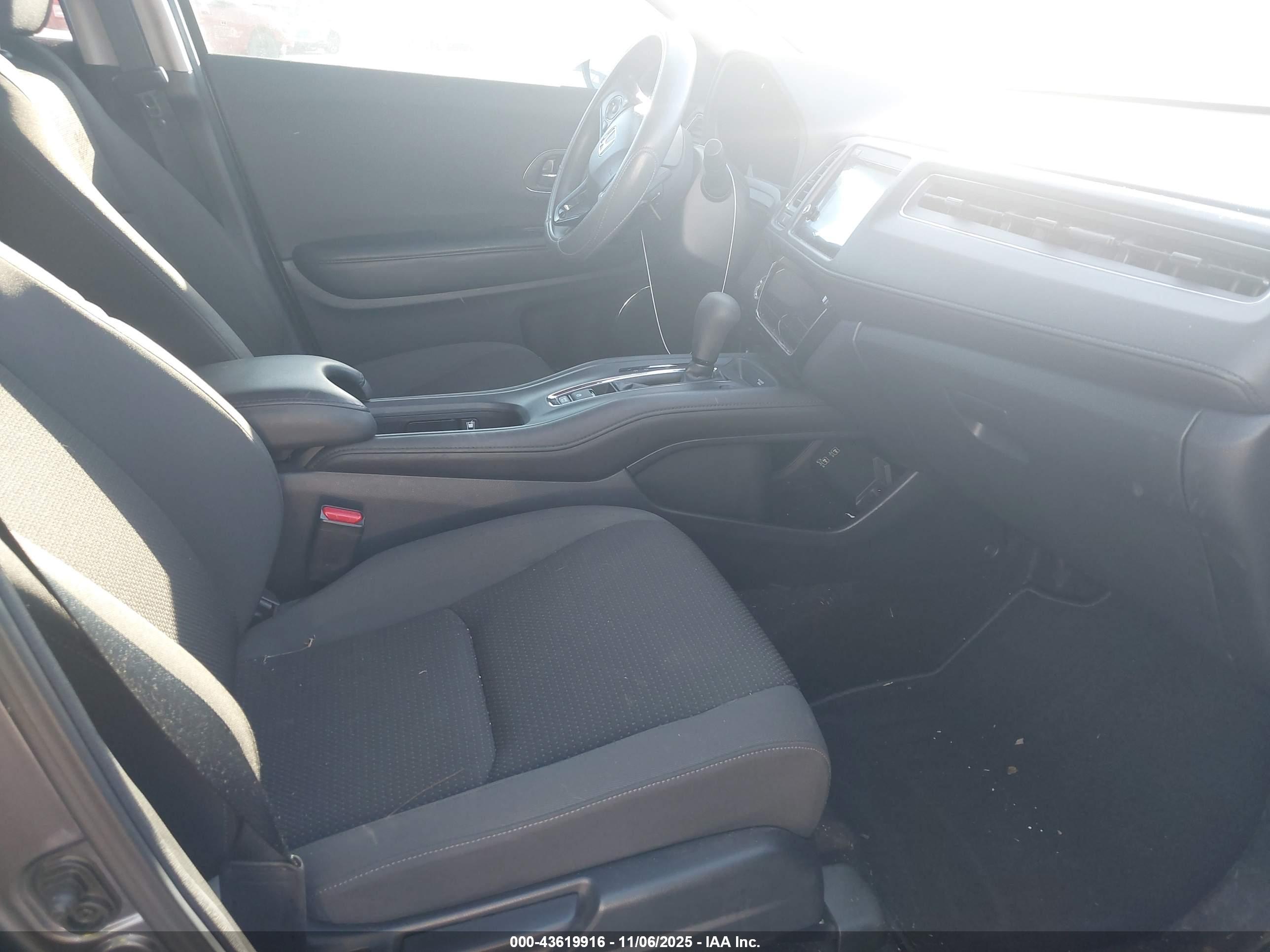 HONDA HR-V image 5