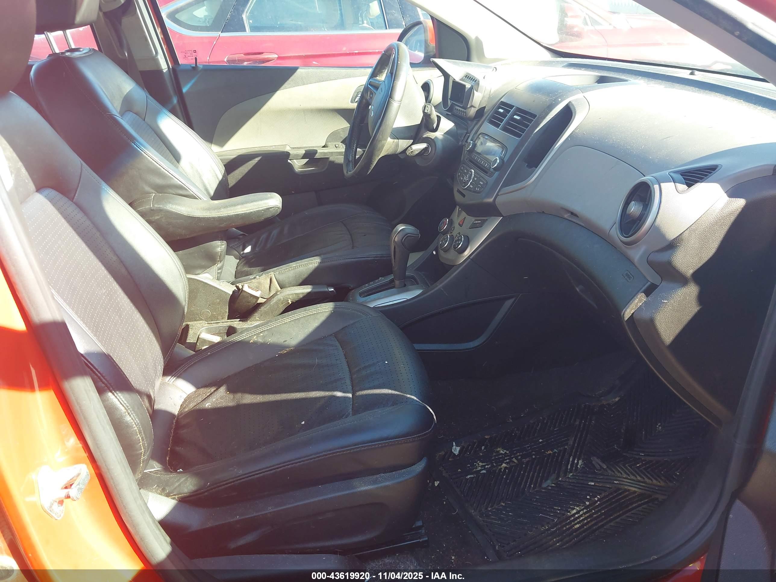 CHEVROLET SONIC image 5
