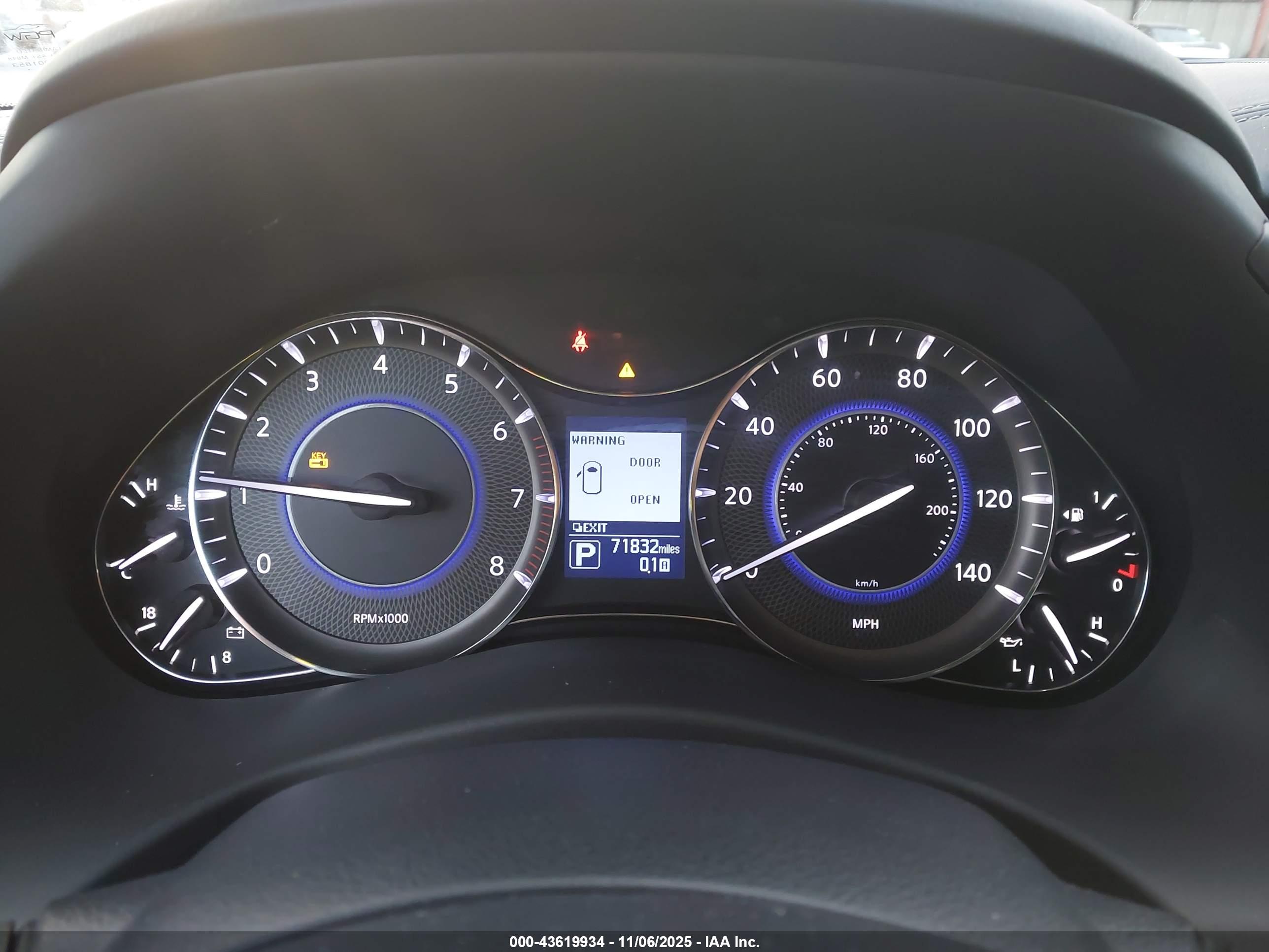 INFINITI QX80 image 7