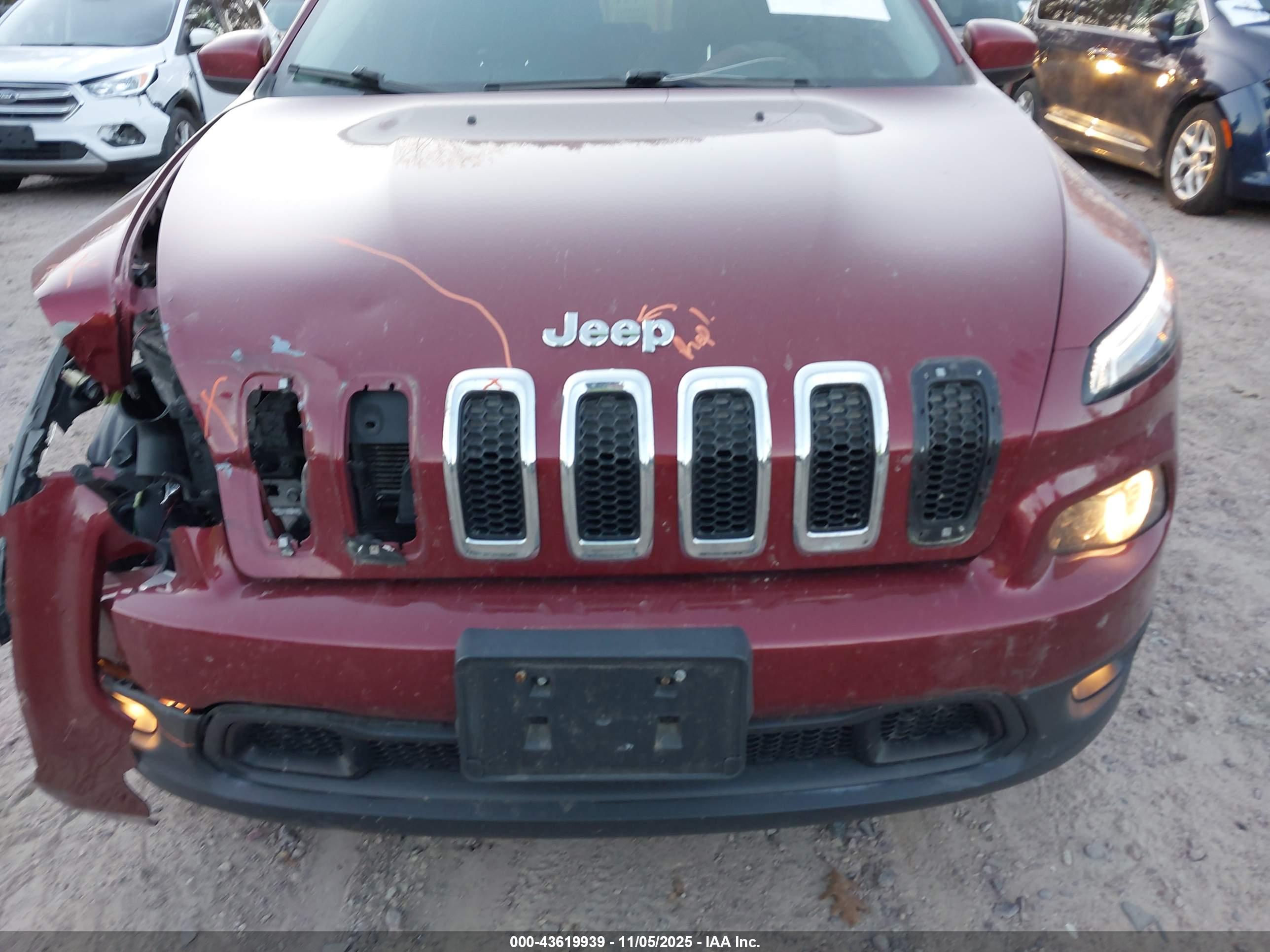 JEEP CHEROKEE image 6