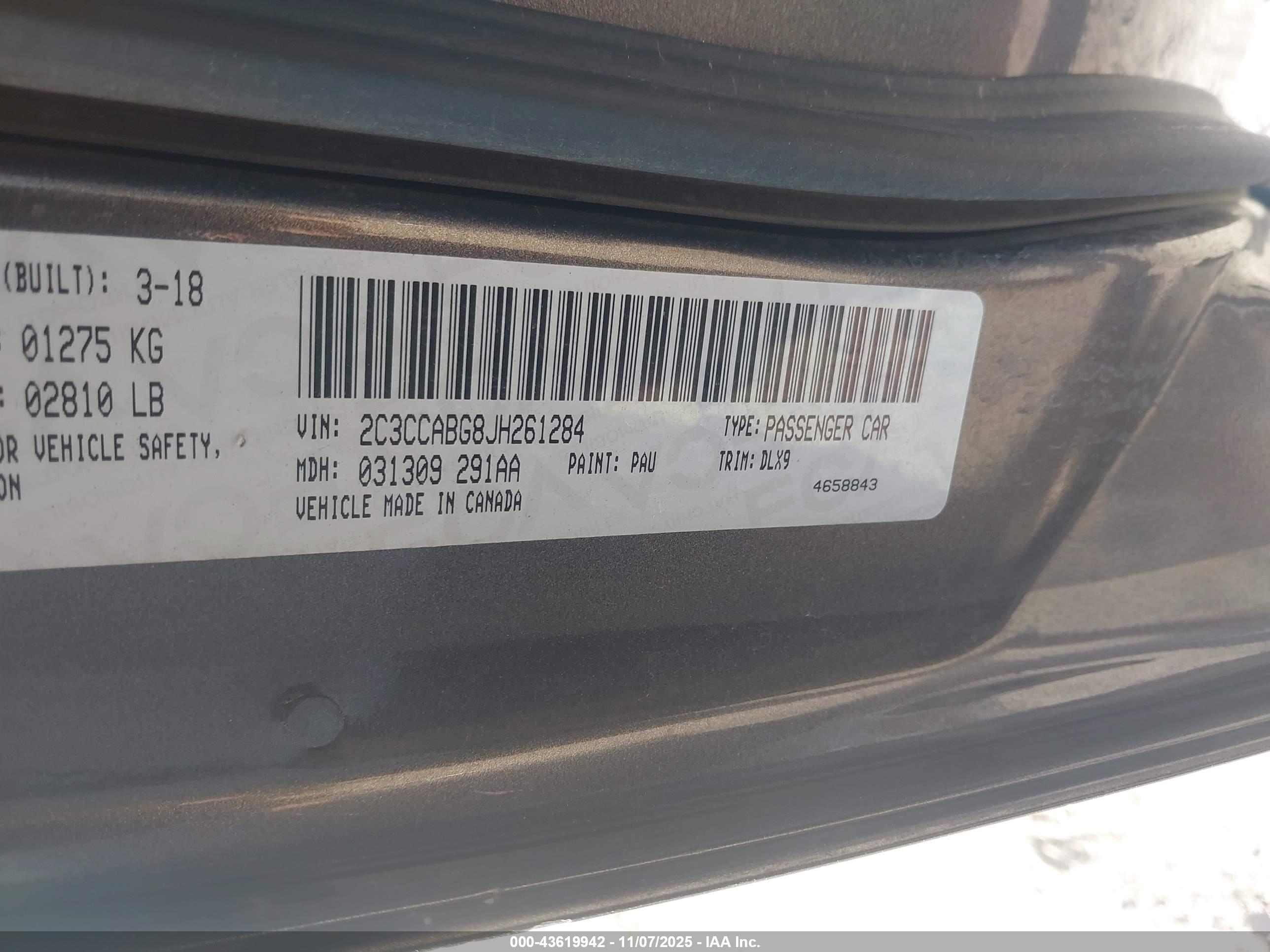 CHRYSLER 300 image 9