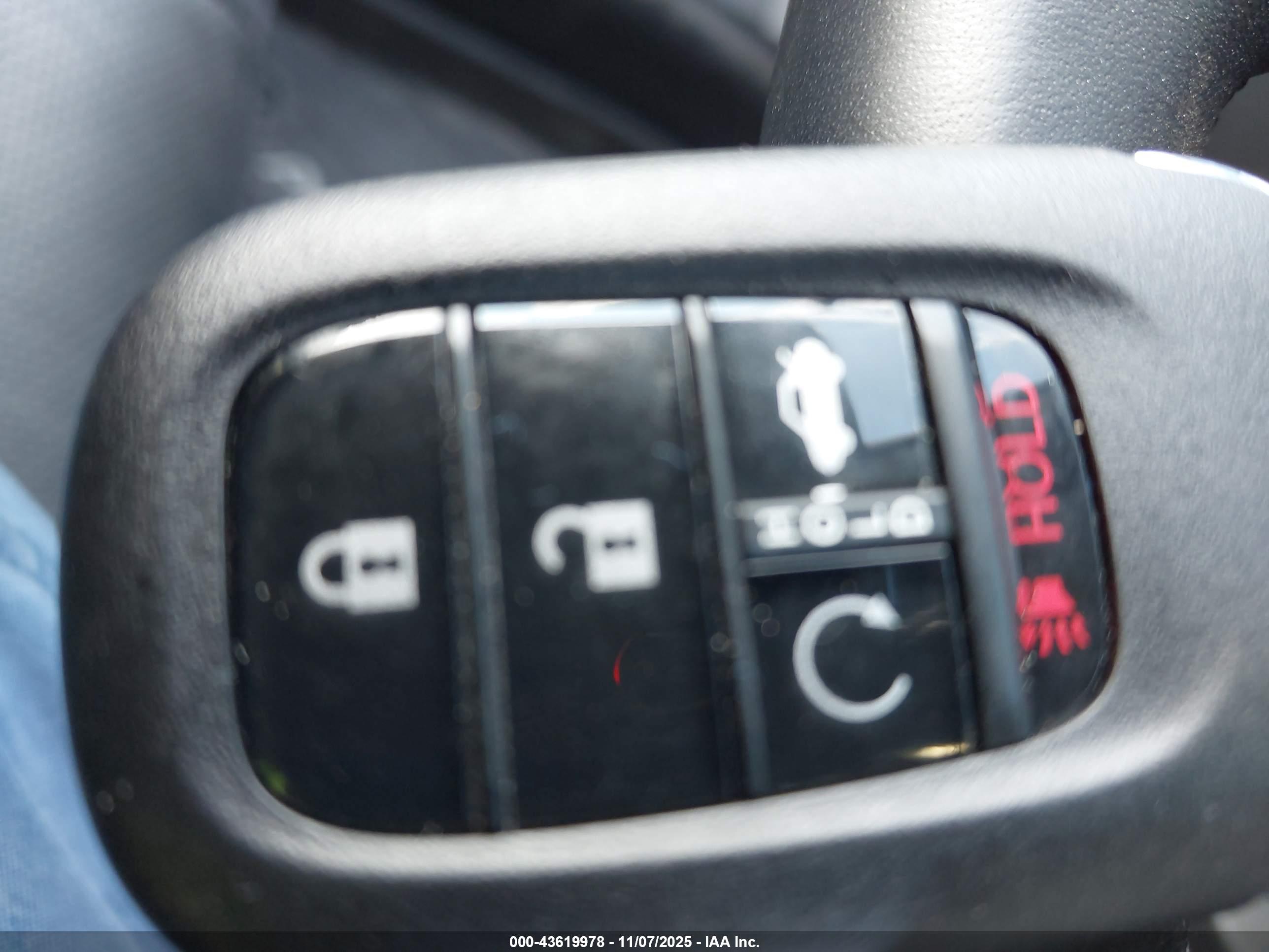HONDA ACCORD image 11
