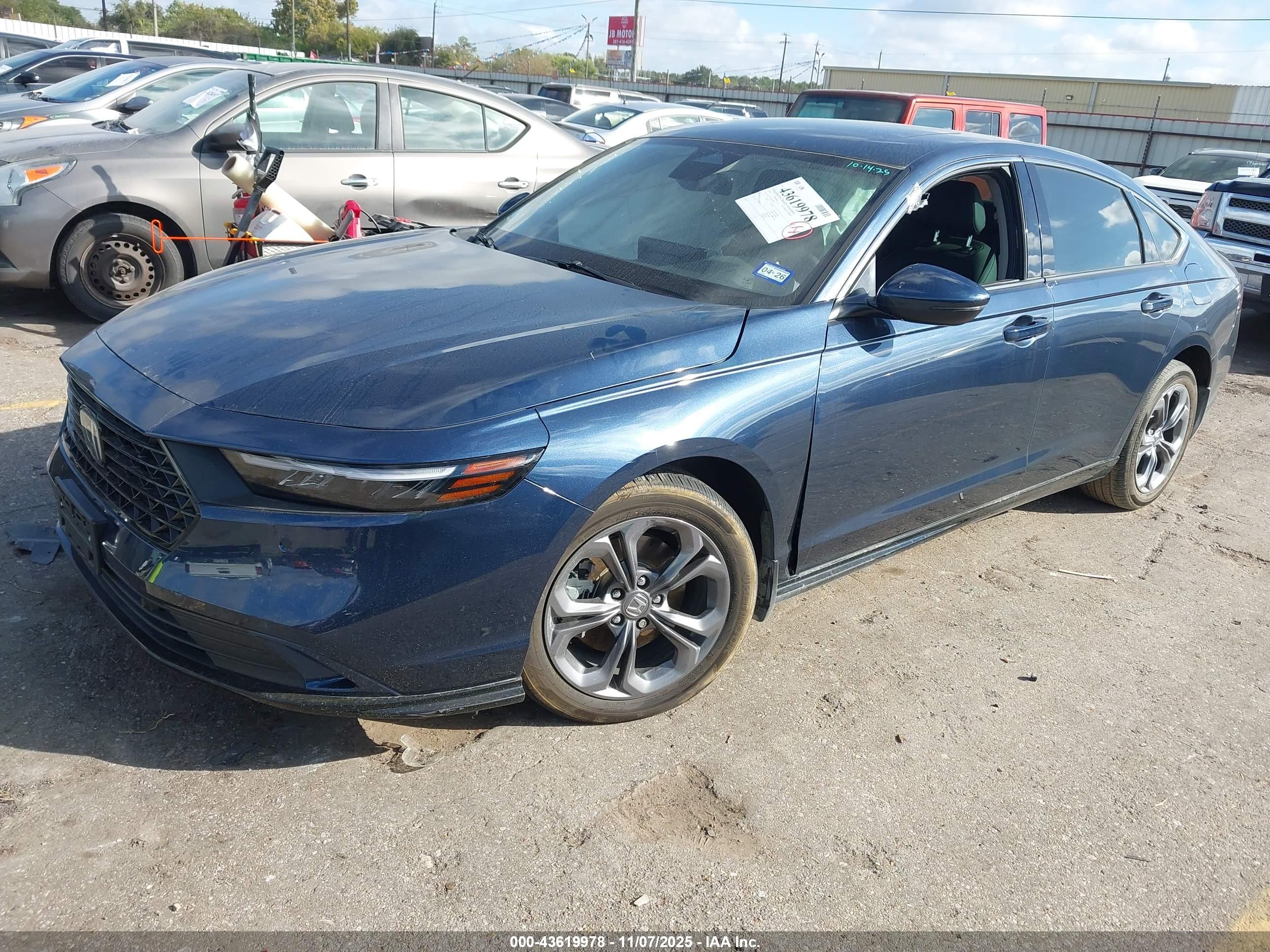 HONDA ACCORD image 2