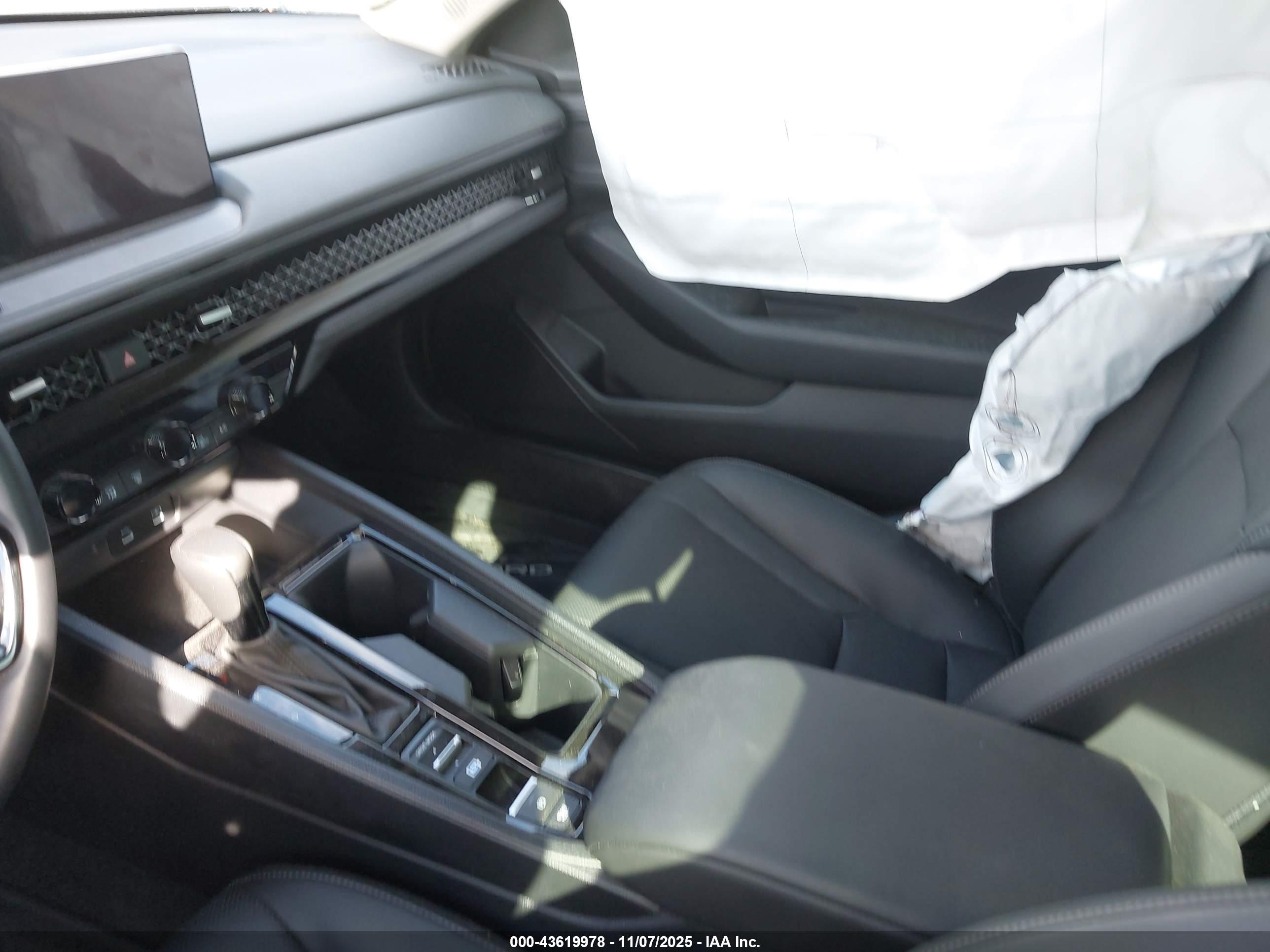 HONDA ACCORD image 5
