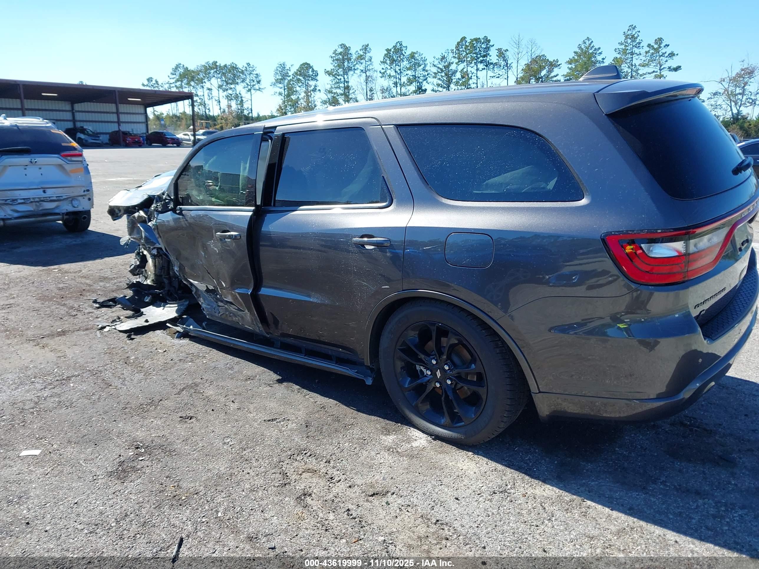 DODGE DURANGO image 3