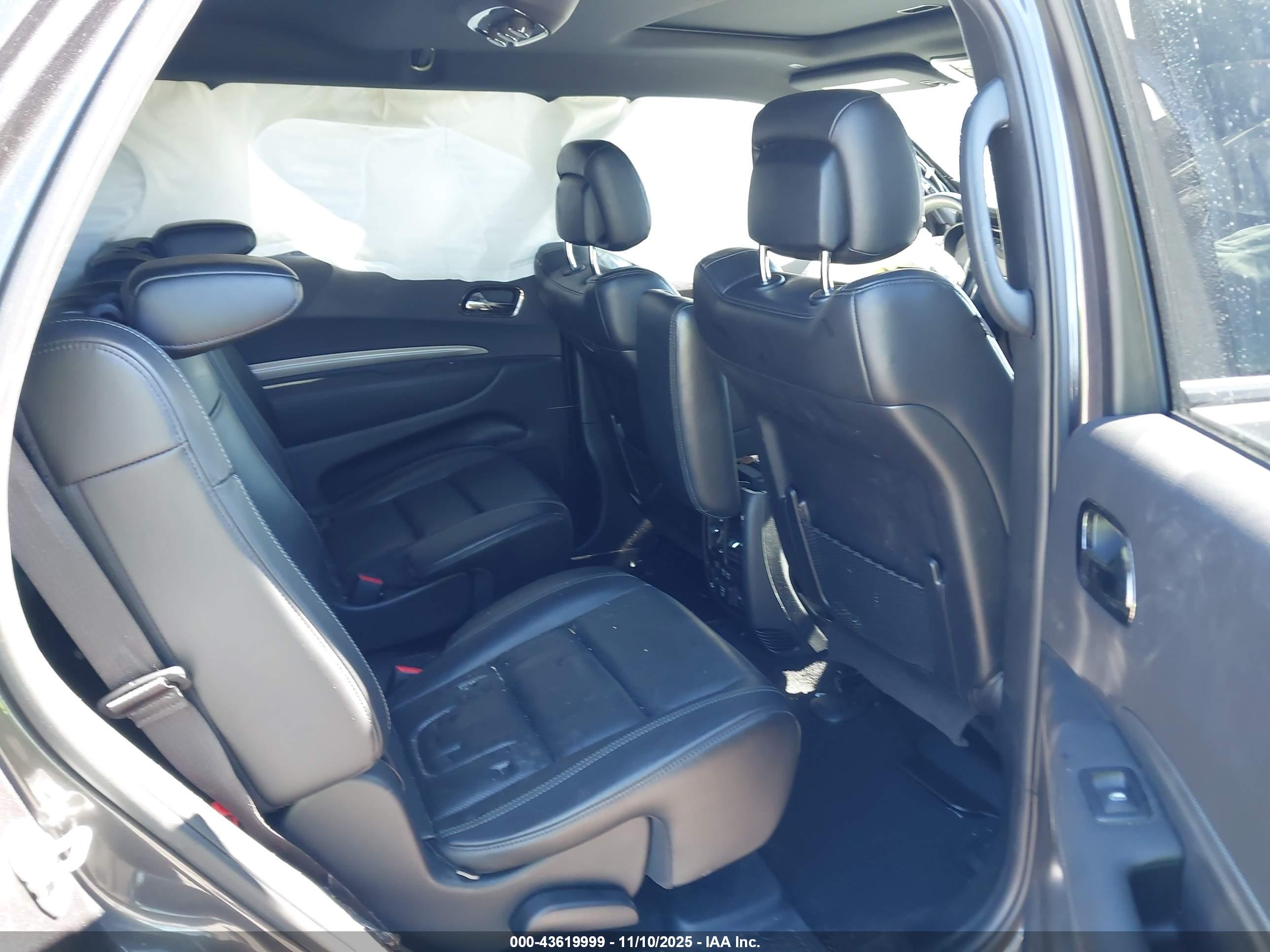DODGE DURANGO image 8