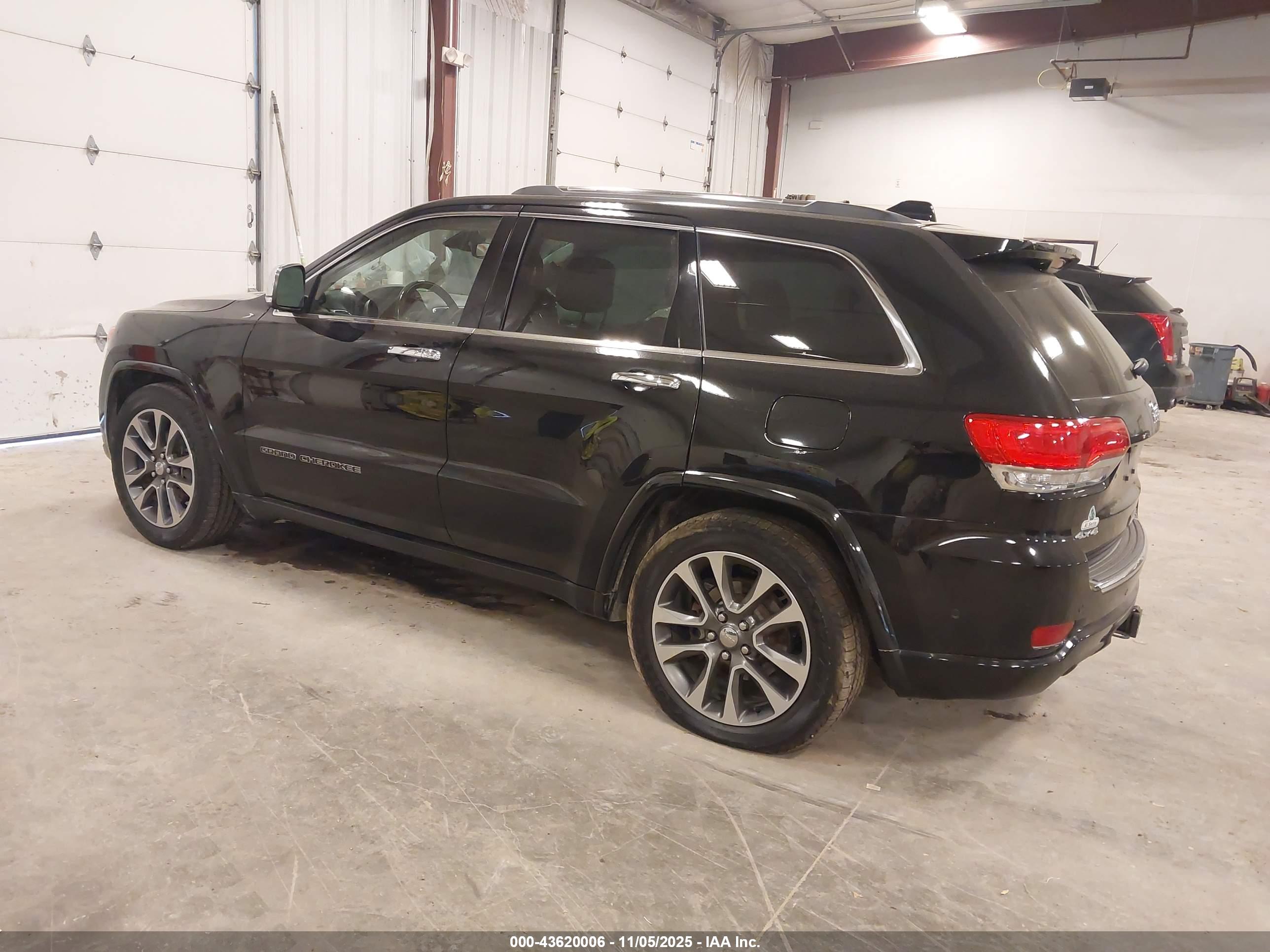 JEEP GRAND image 3