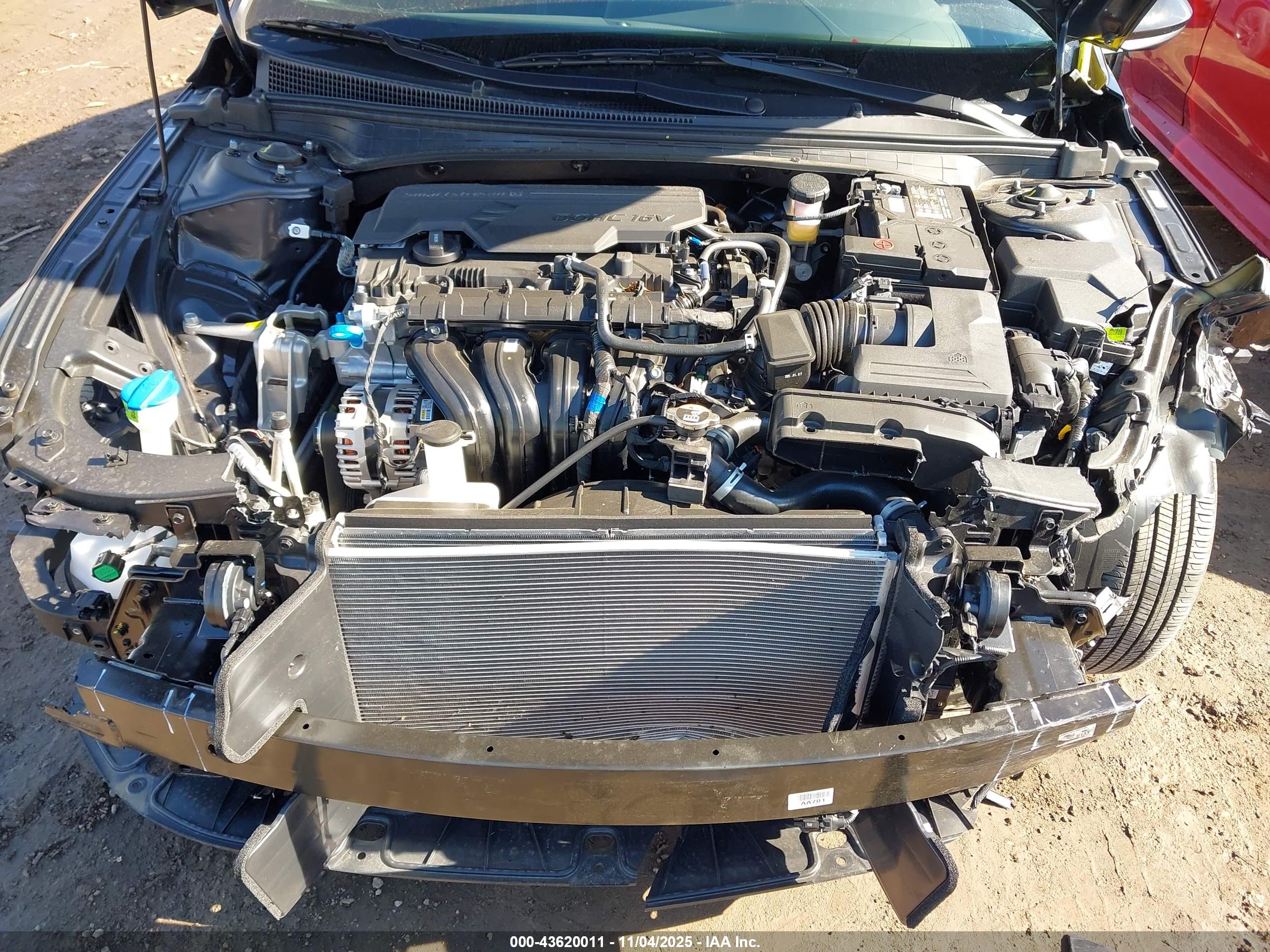 HYUNDAI ELANTRA image 10