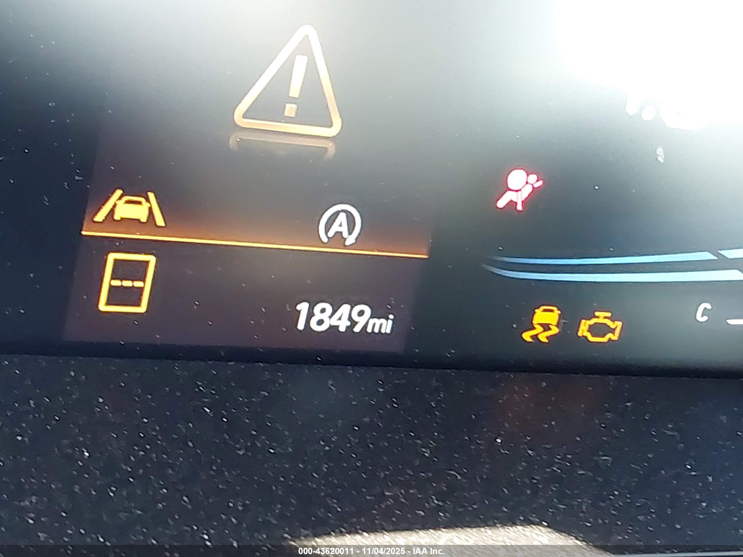 HYUNDAI ELANTRA image 7