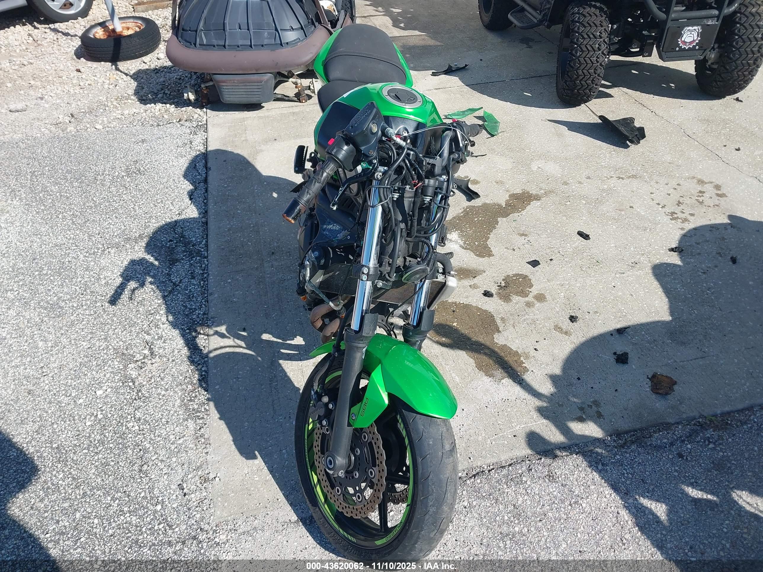 KAWASAKI EX650 image 5