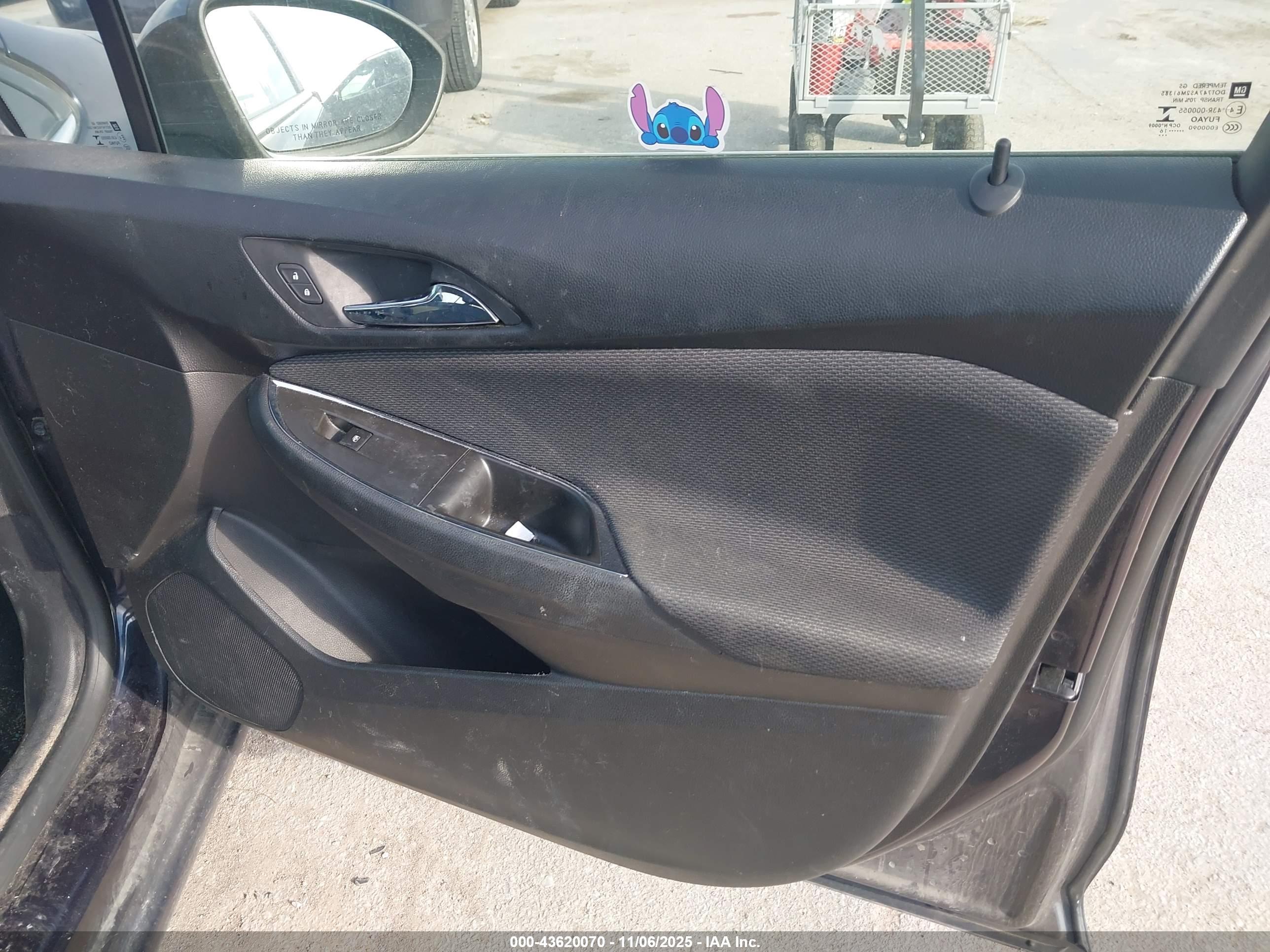 CHEVROLET CRUZE image 8