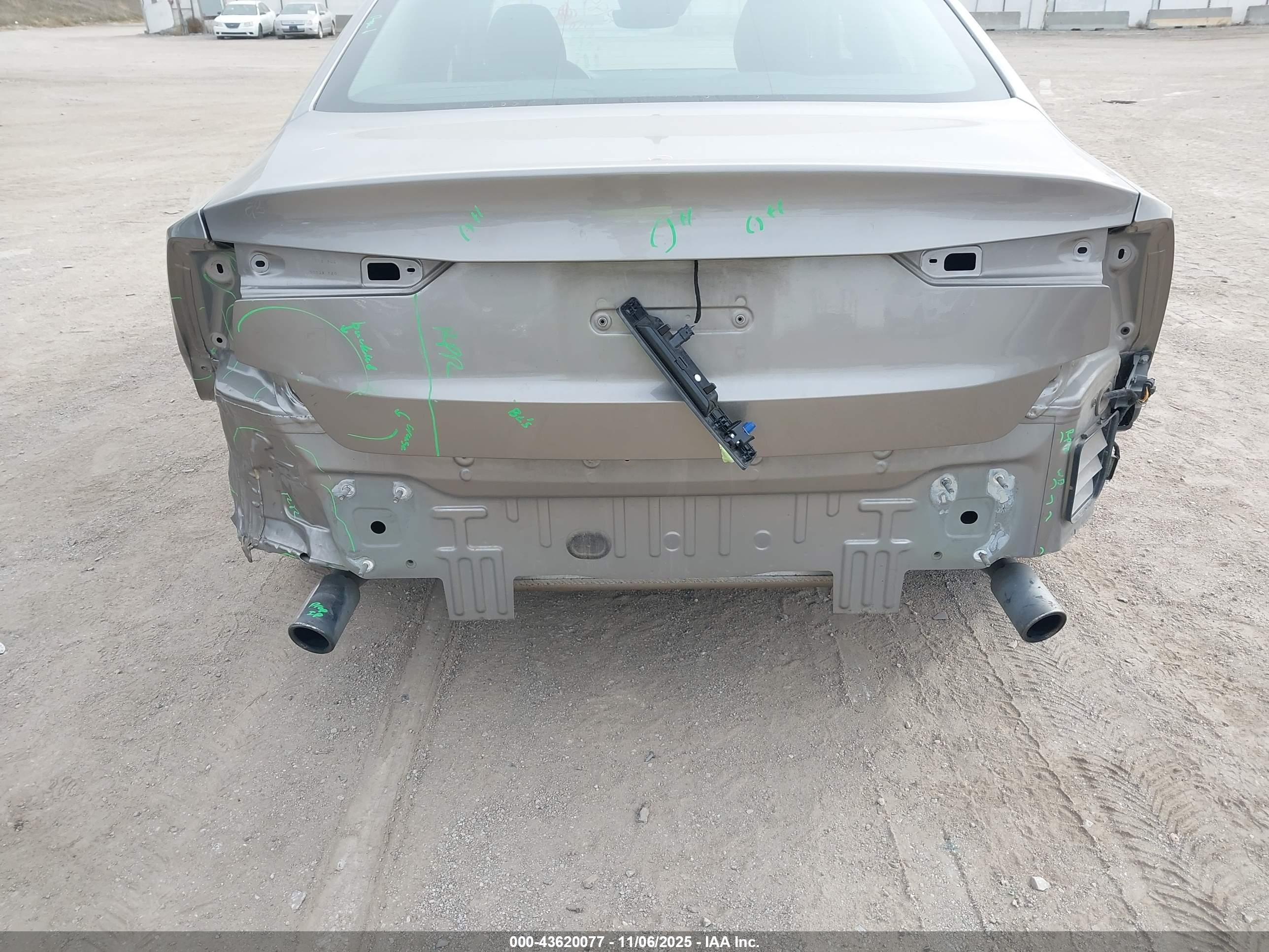 VOLVO S60 image 6