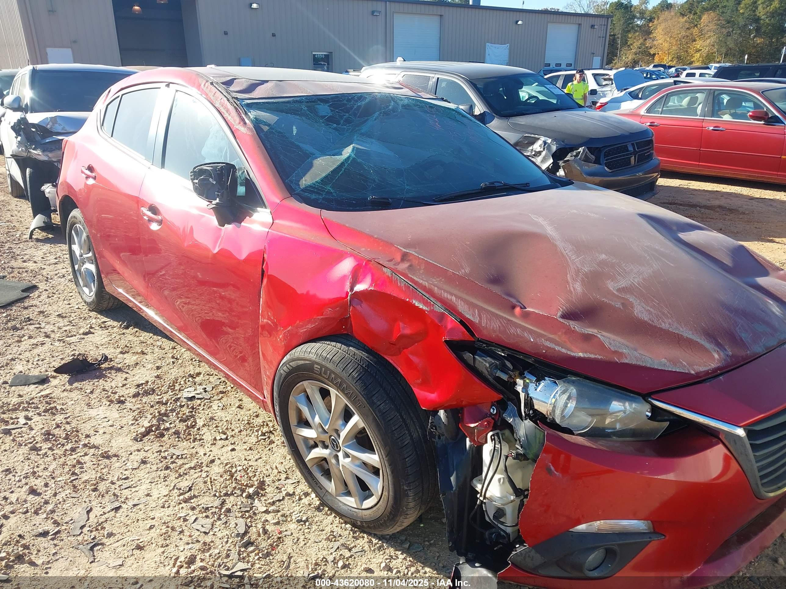 MAZDA MAZDA3 image 6