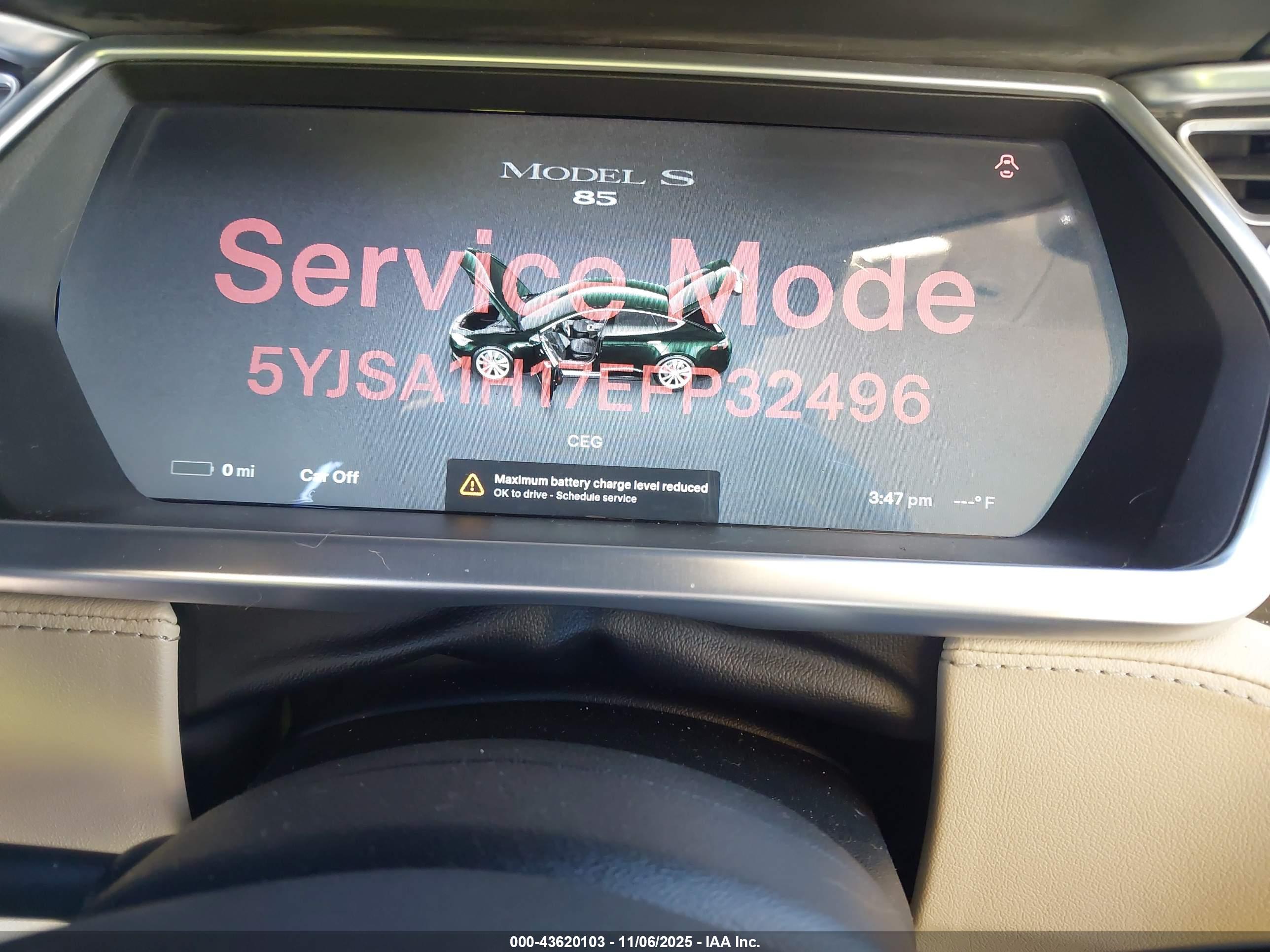 TESLA MODEL image 7