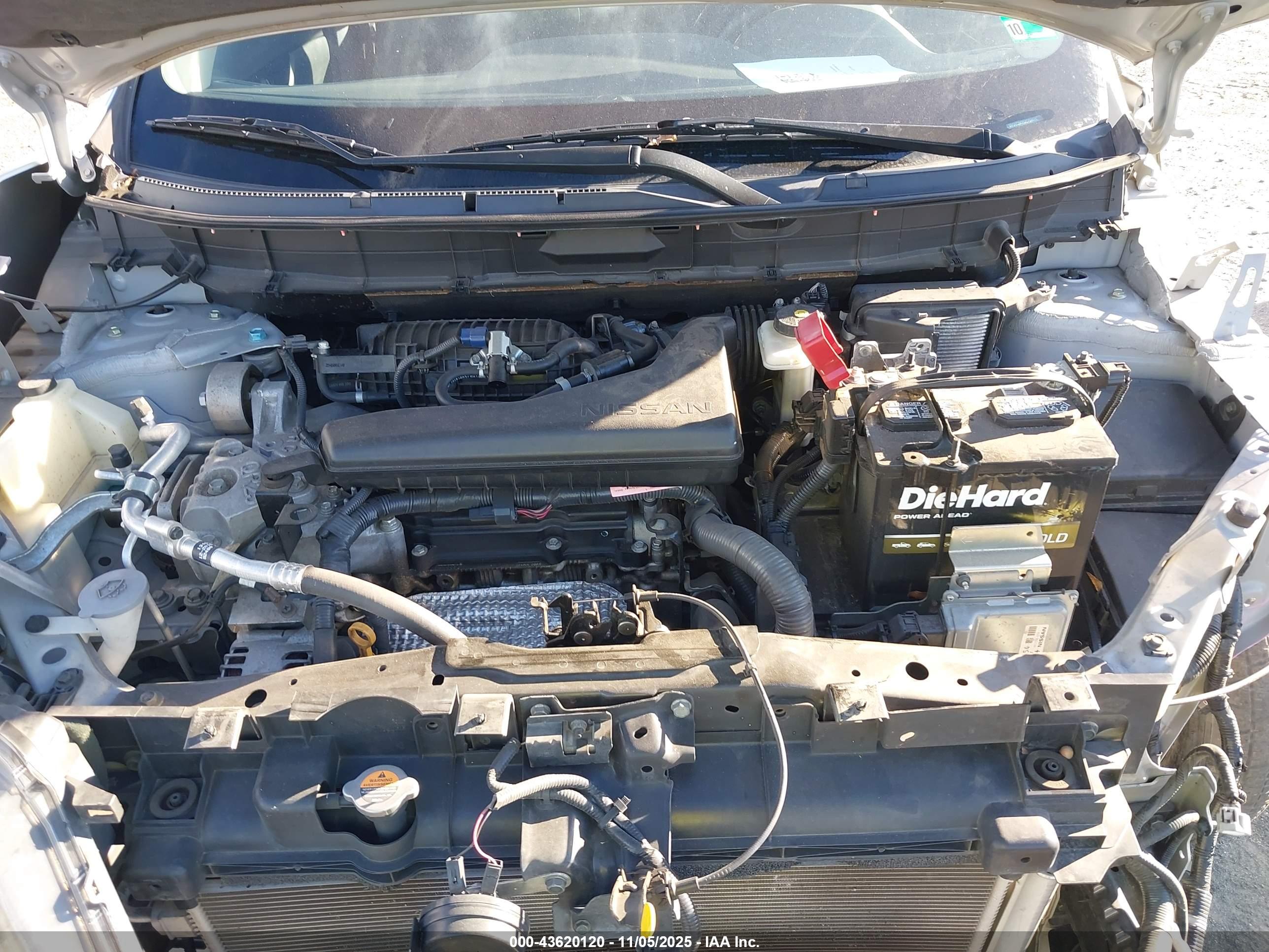 NISSAN ROGUE image 10