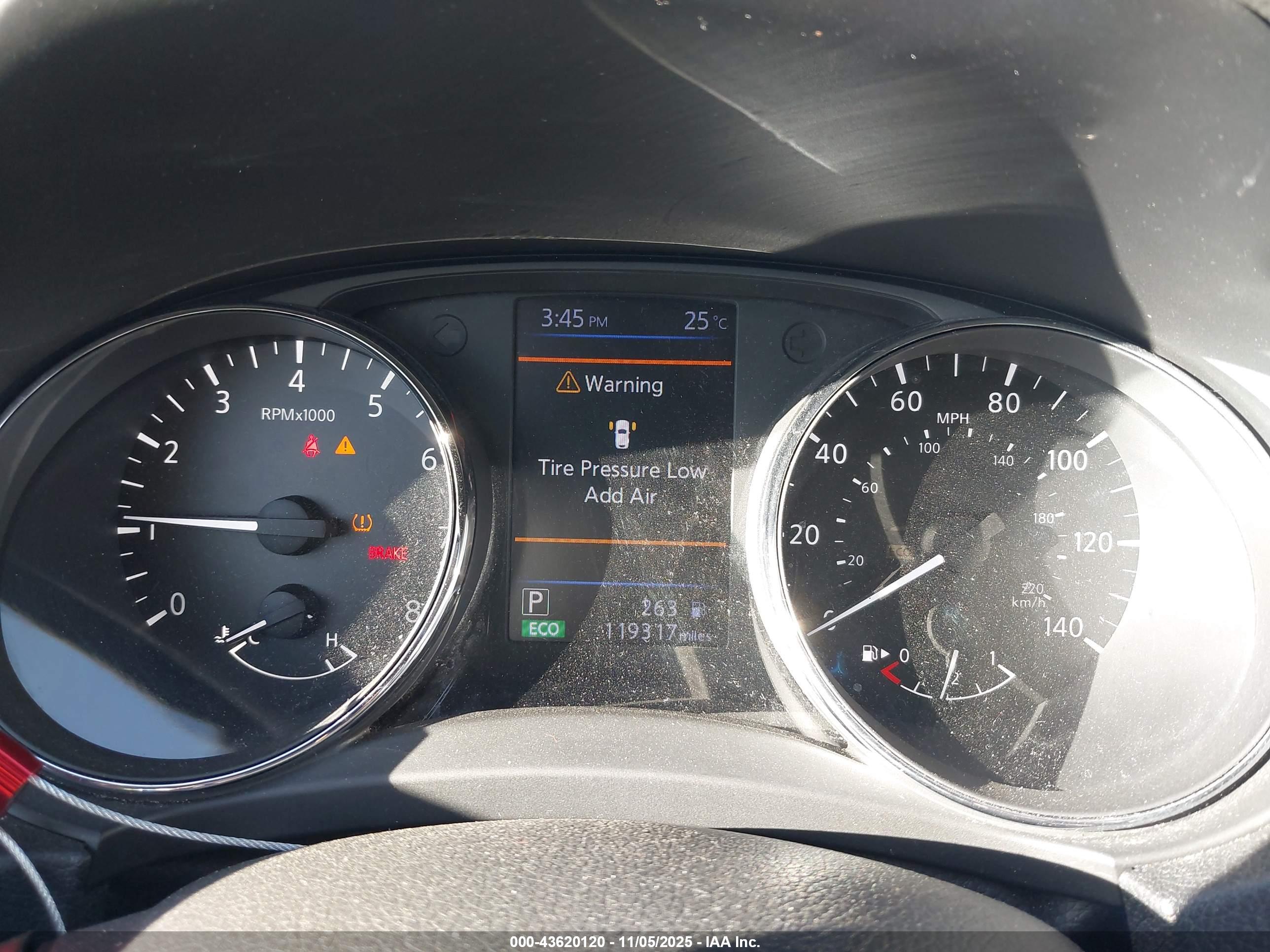 NISSAN ROGUE image 7