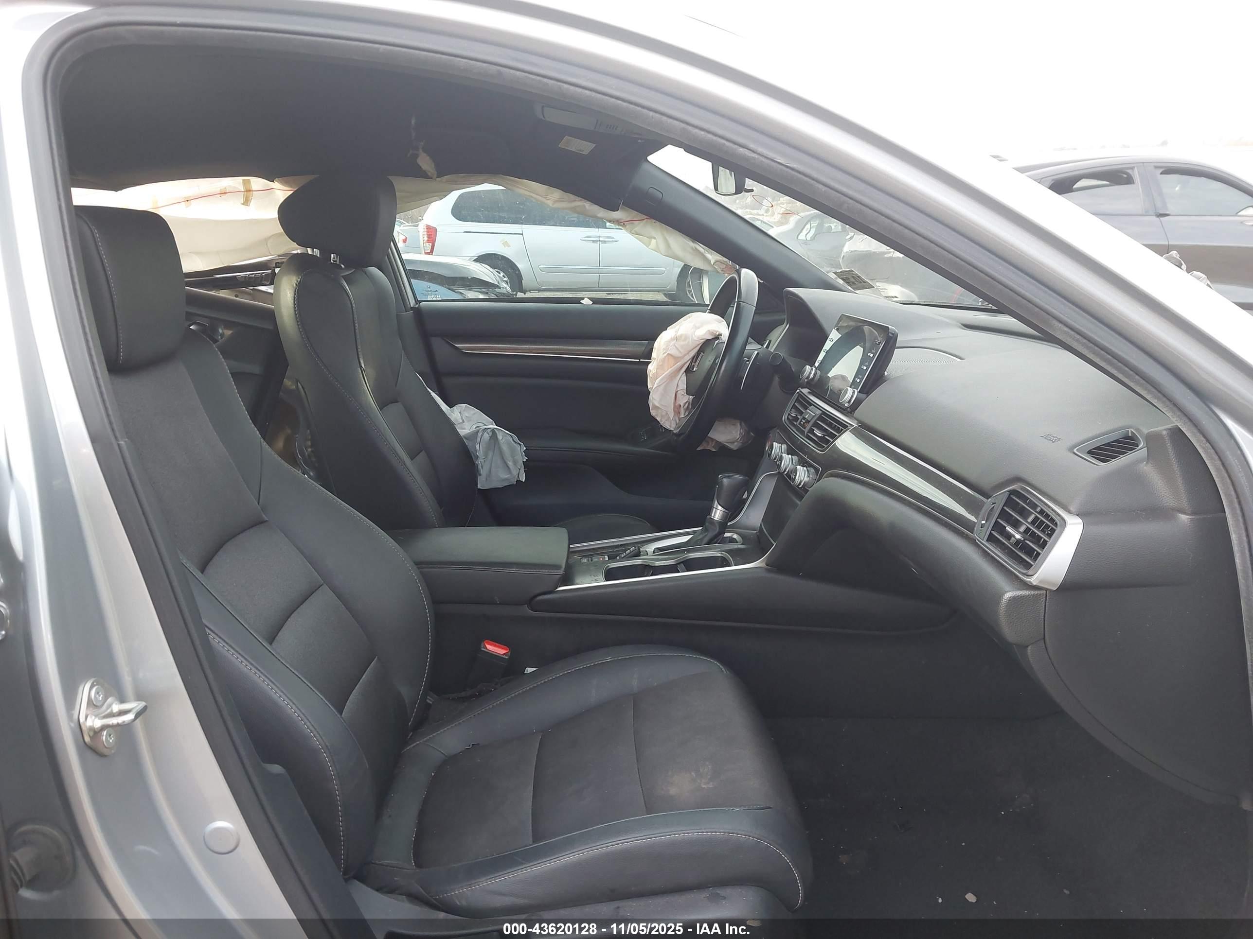 HONDA ACCORD image 5