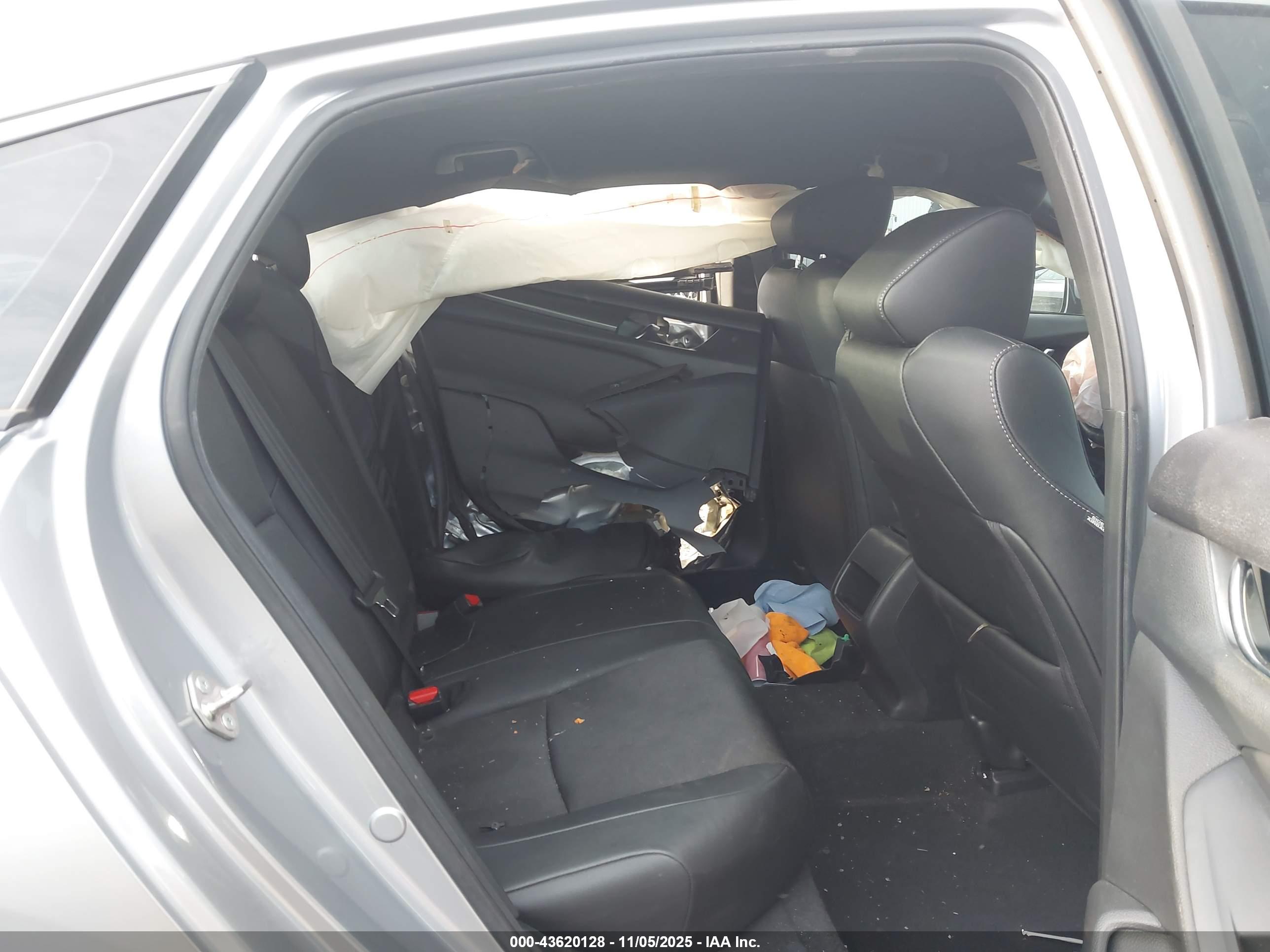 HONDA ACCORD image 8