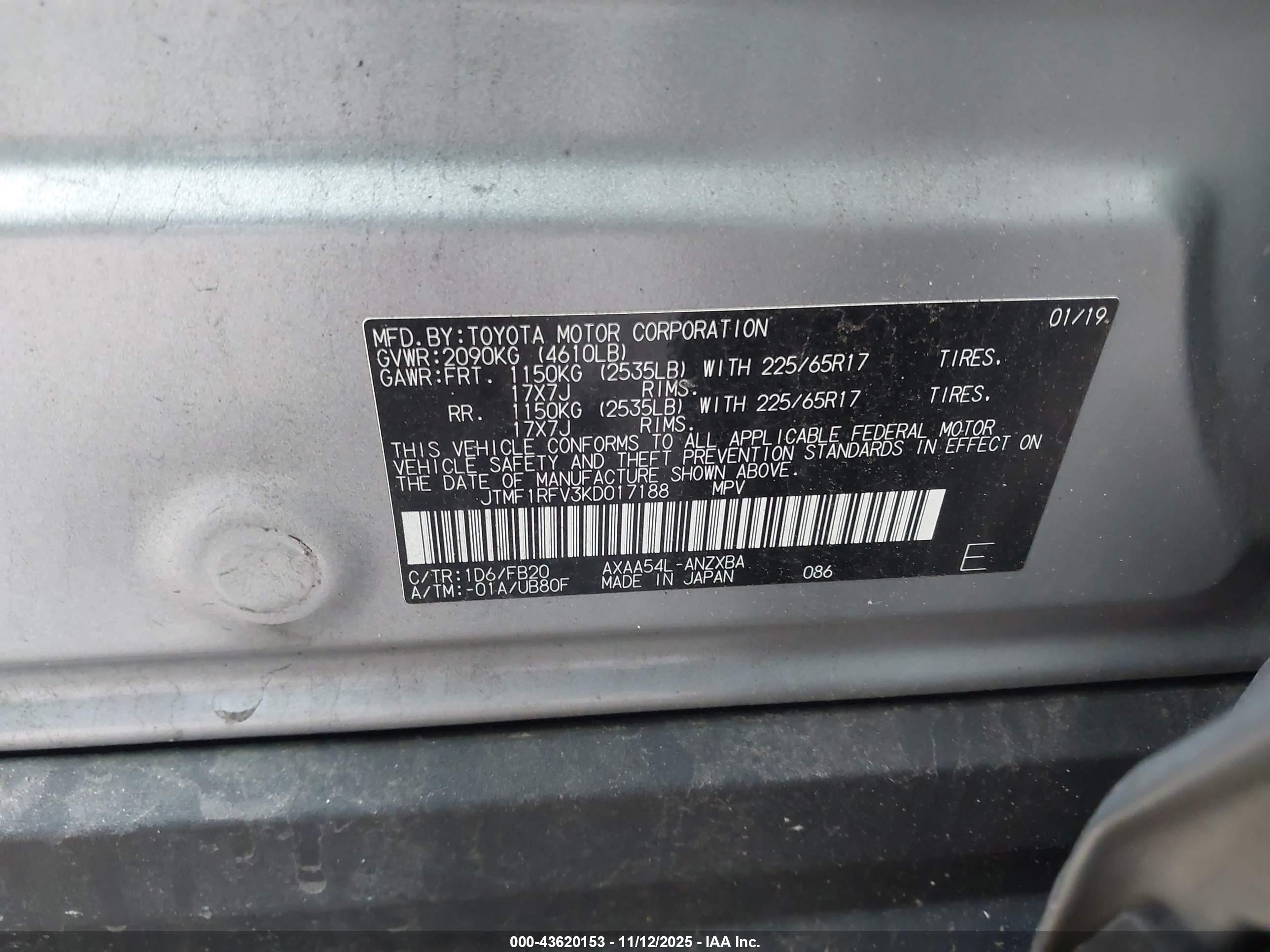 TOYOTA RAV4 image 9