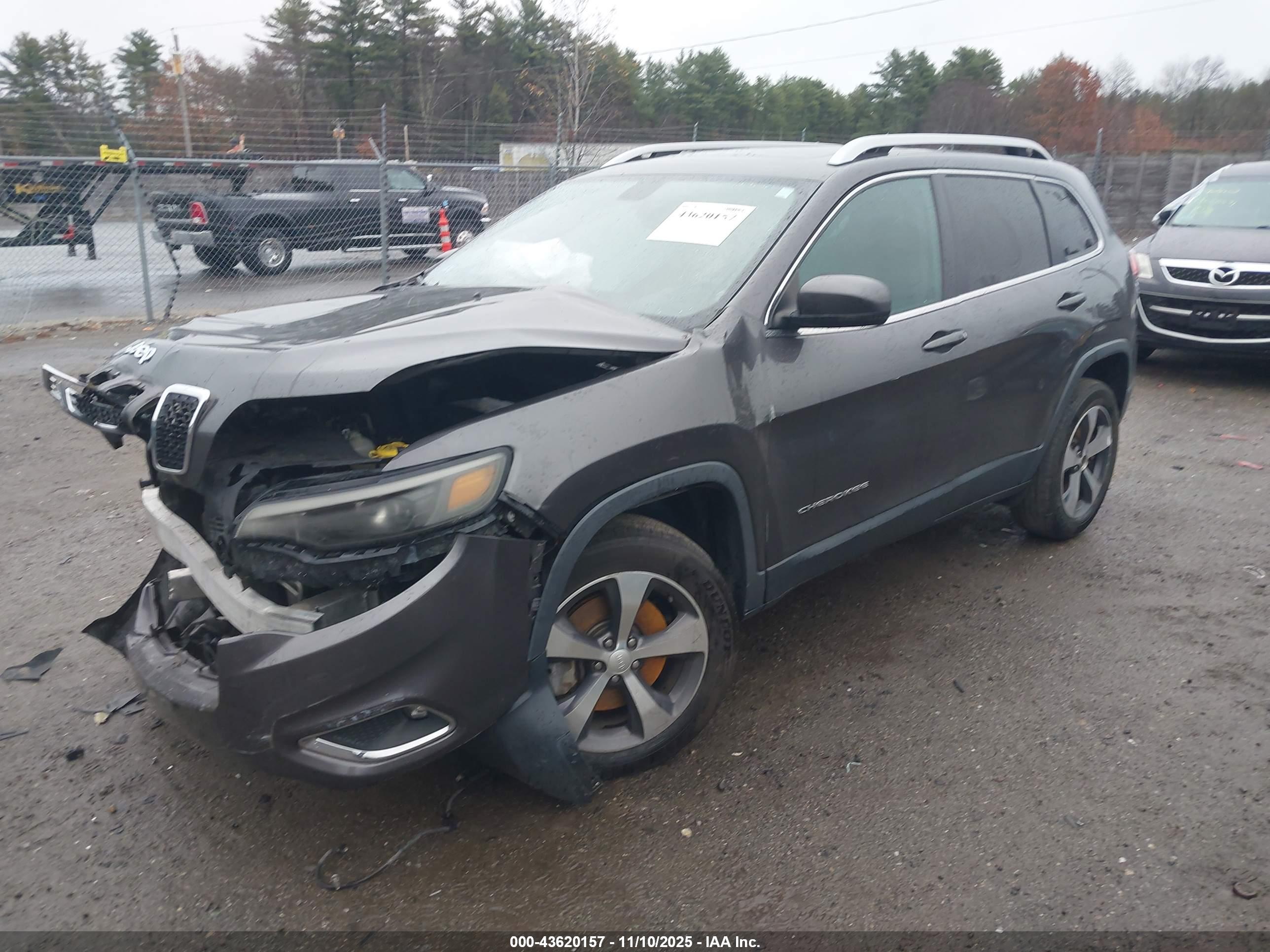 JEEP CHEROKEE image 2