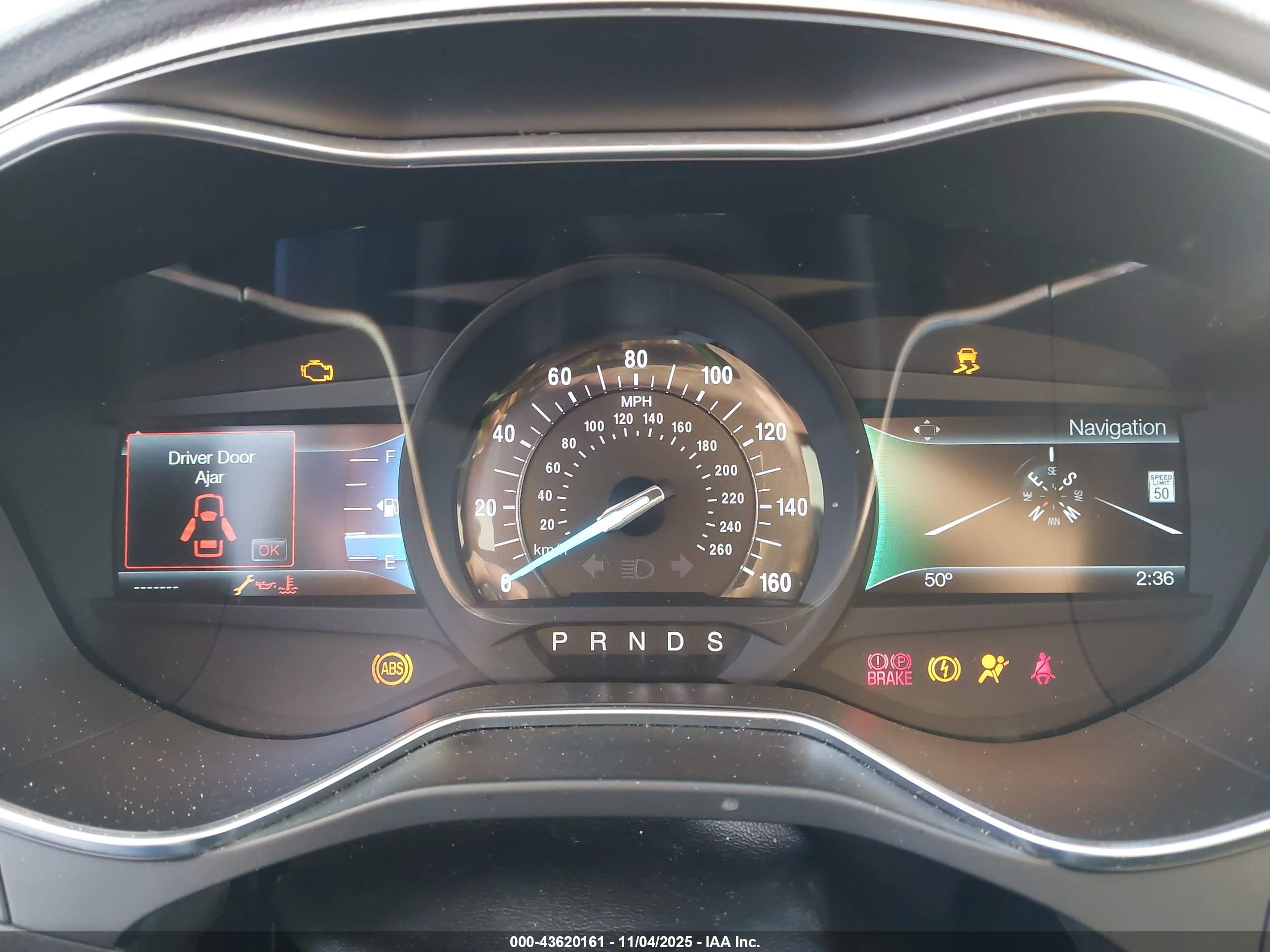 FORD FUSION image 7