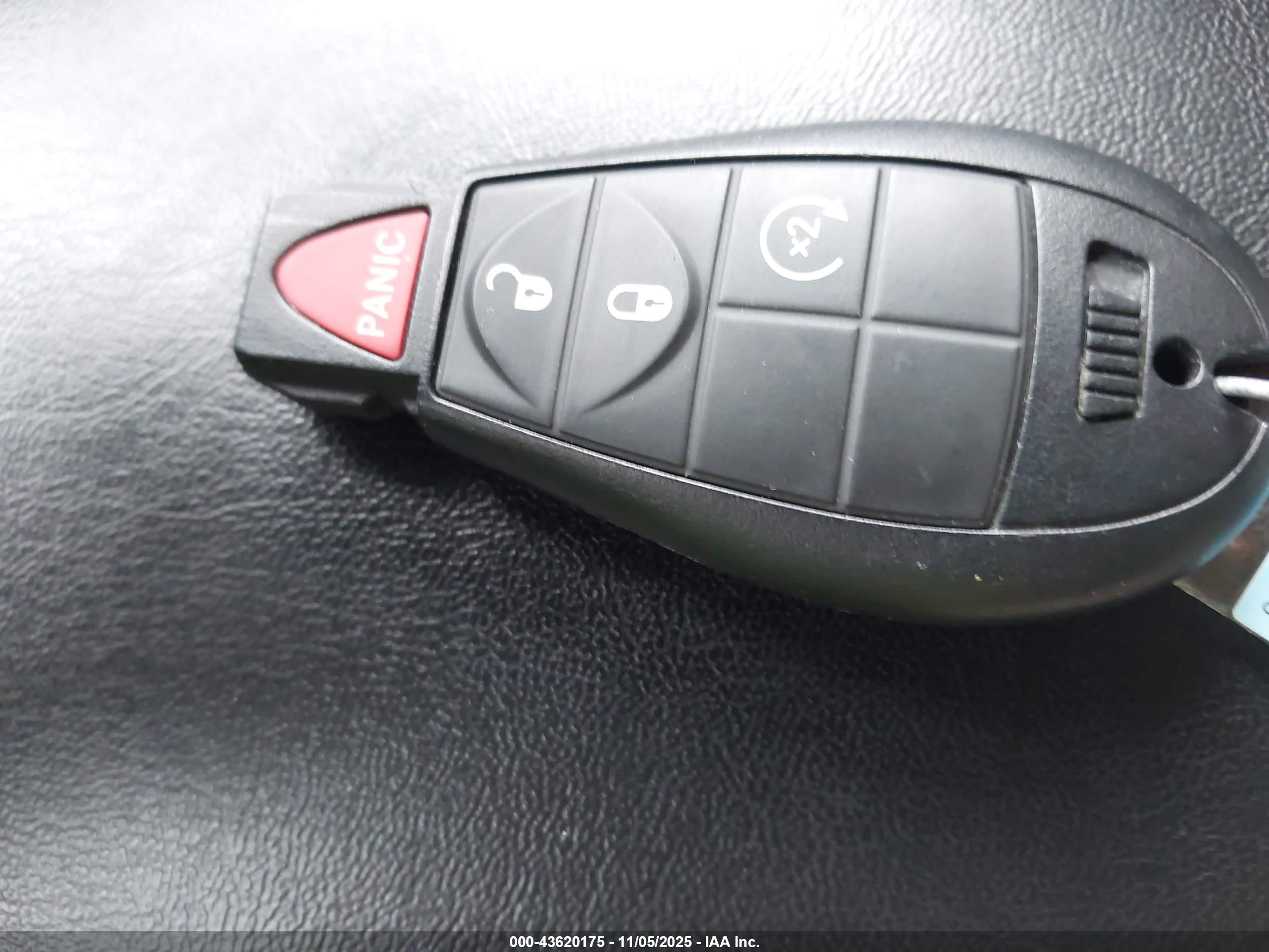 JEEP CHEROKEE image 11