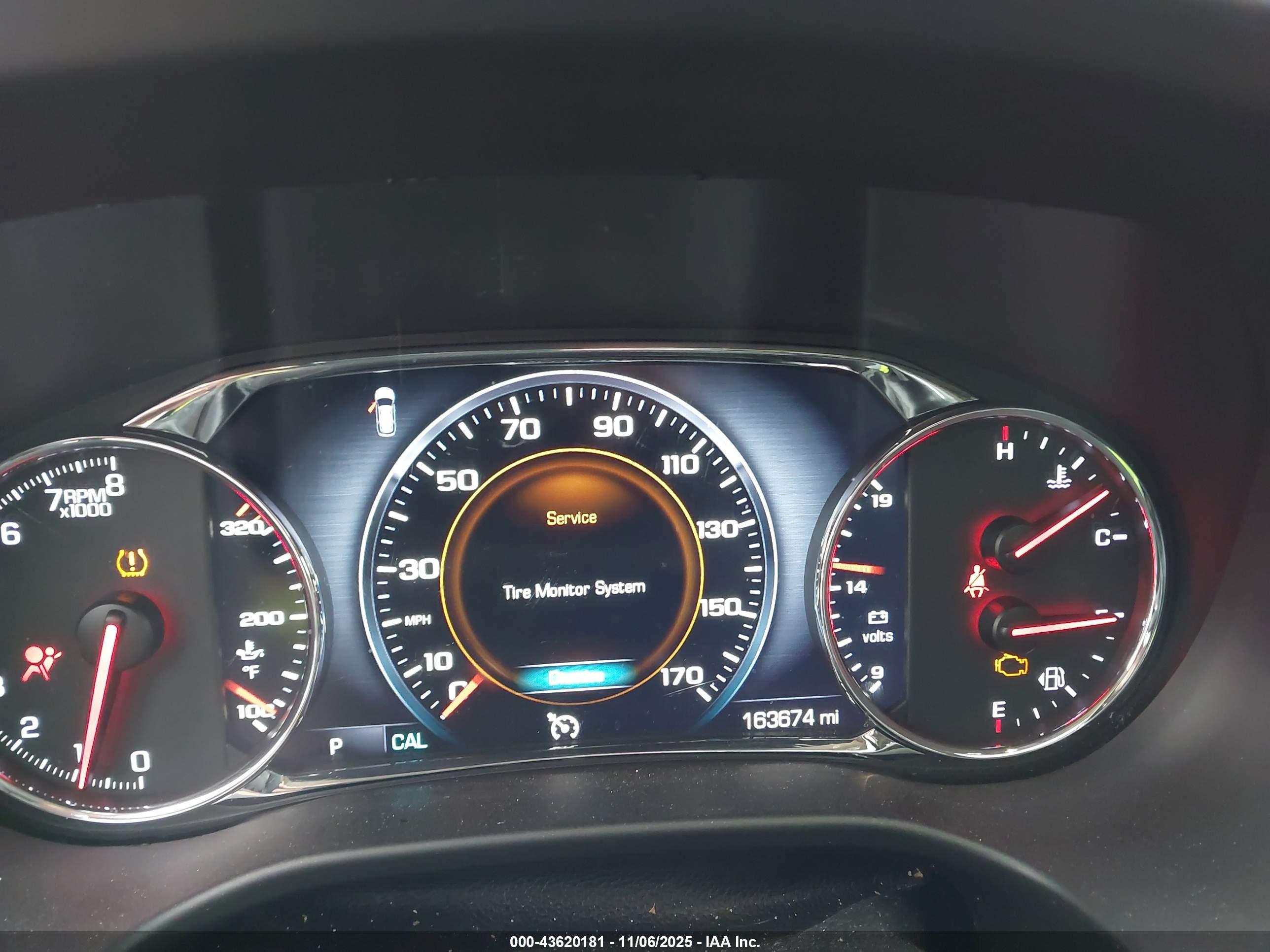 GMC ACADIA image 7