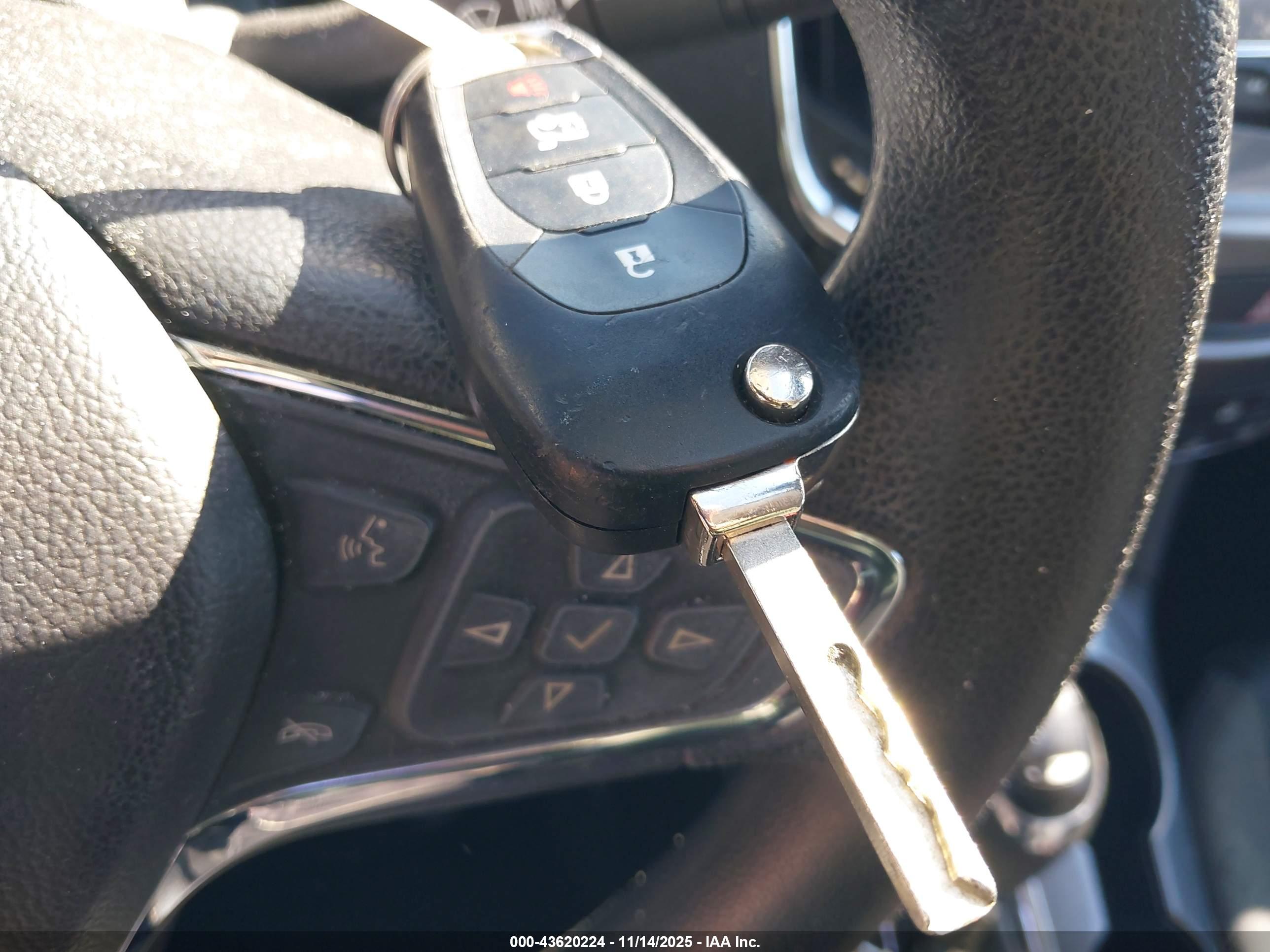 CHEVROLET CRUZE image 11