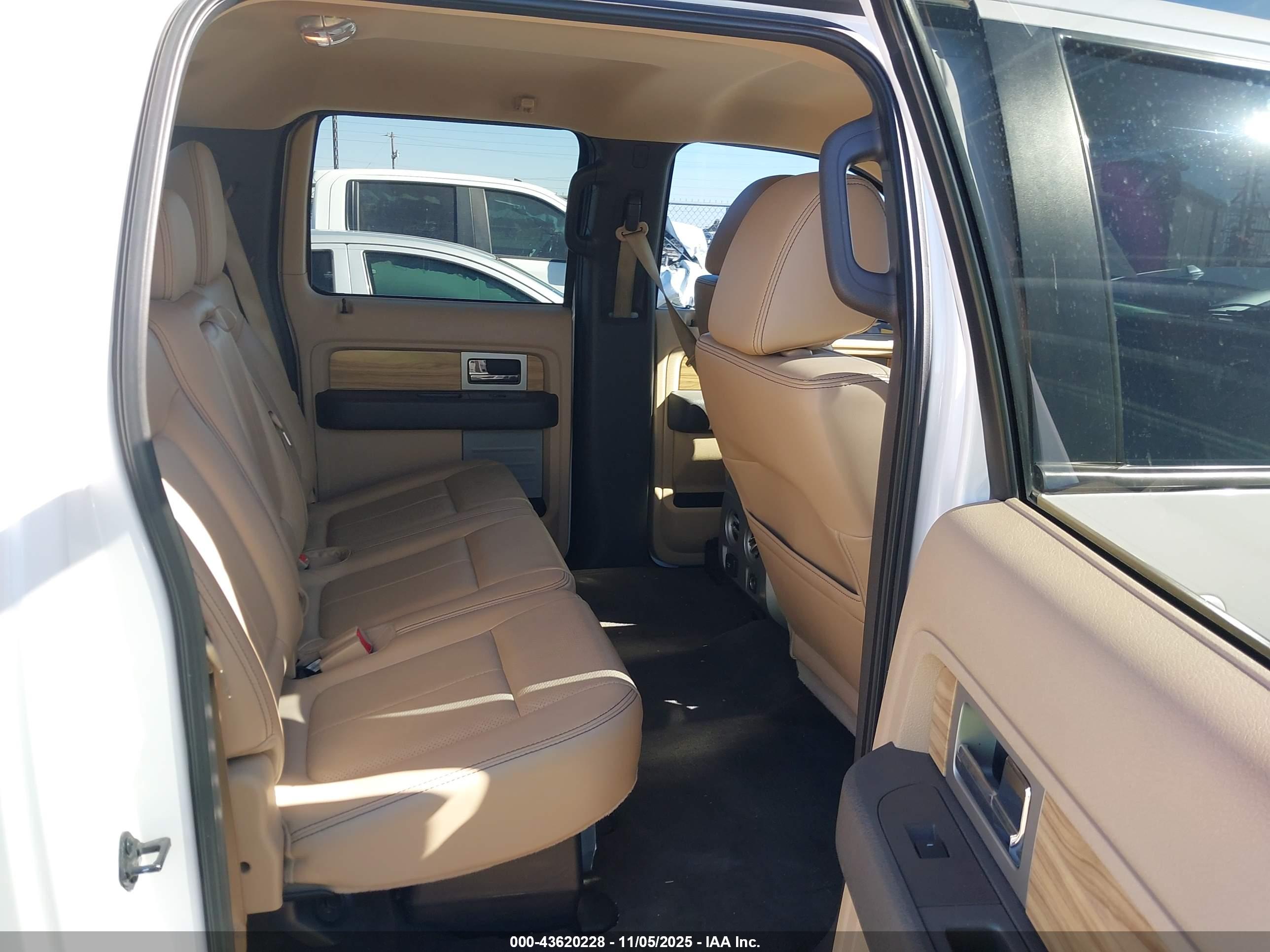 FORD F-150 image 8