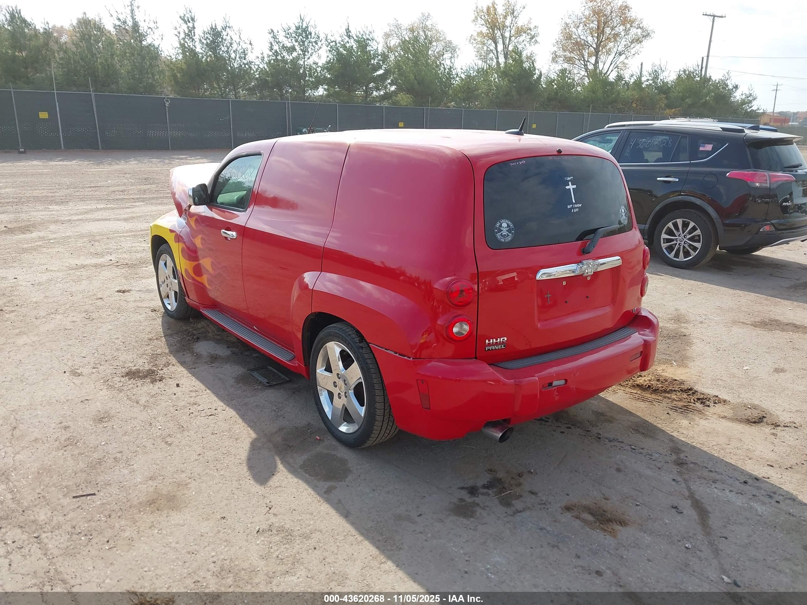 CHEVROLET HHR image 3