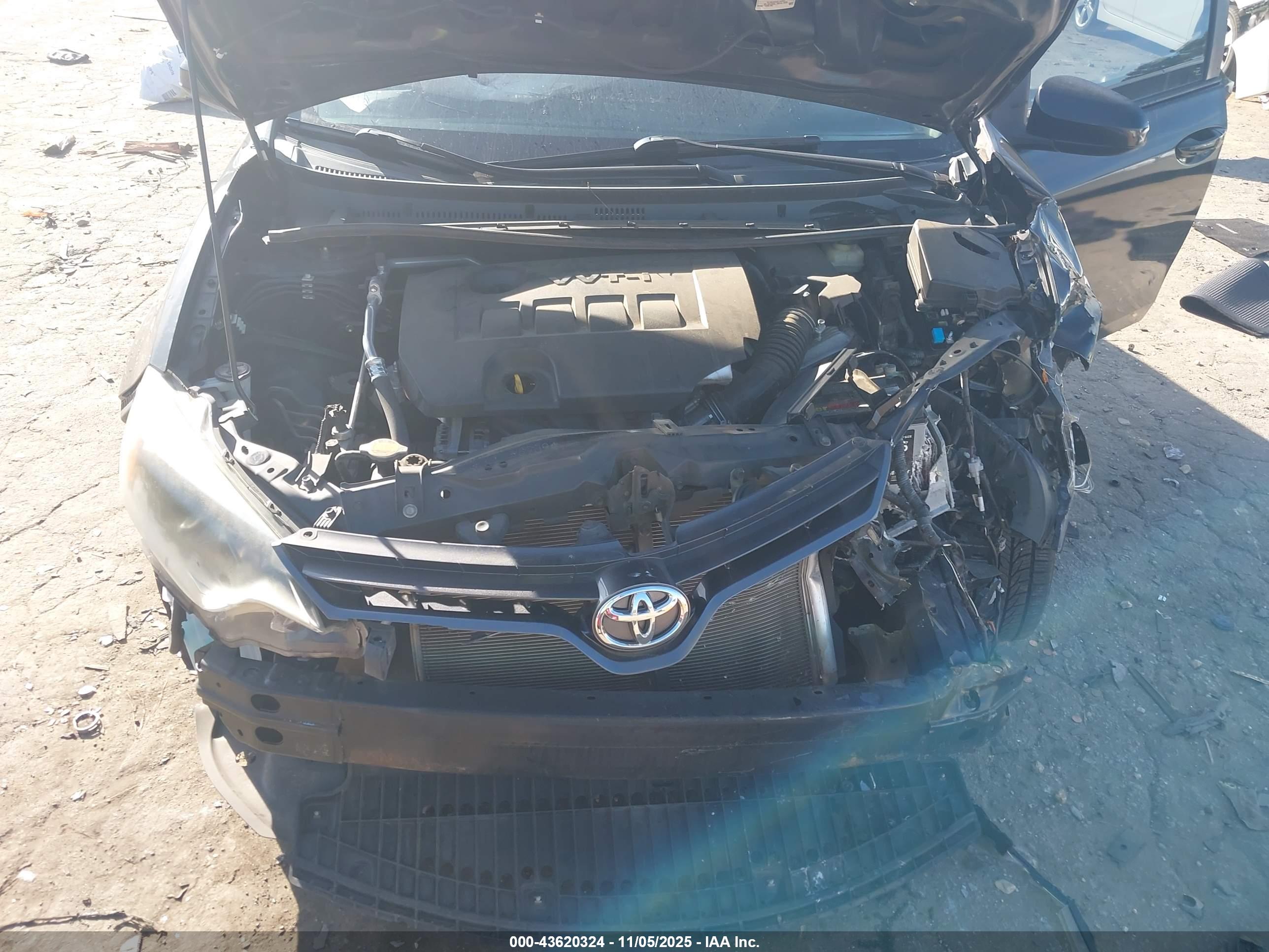 TOYOTA COROLLA image 10