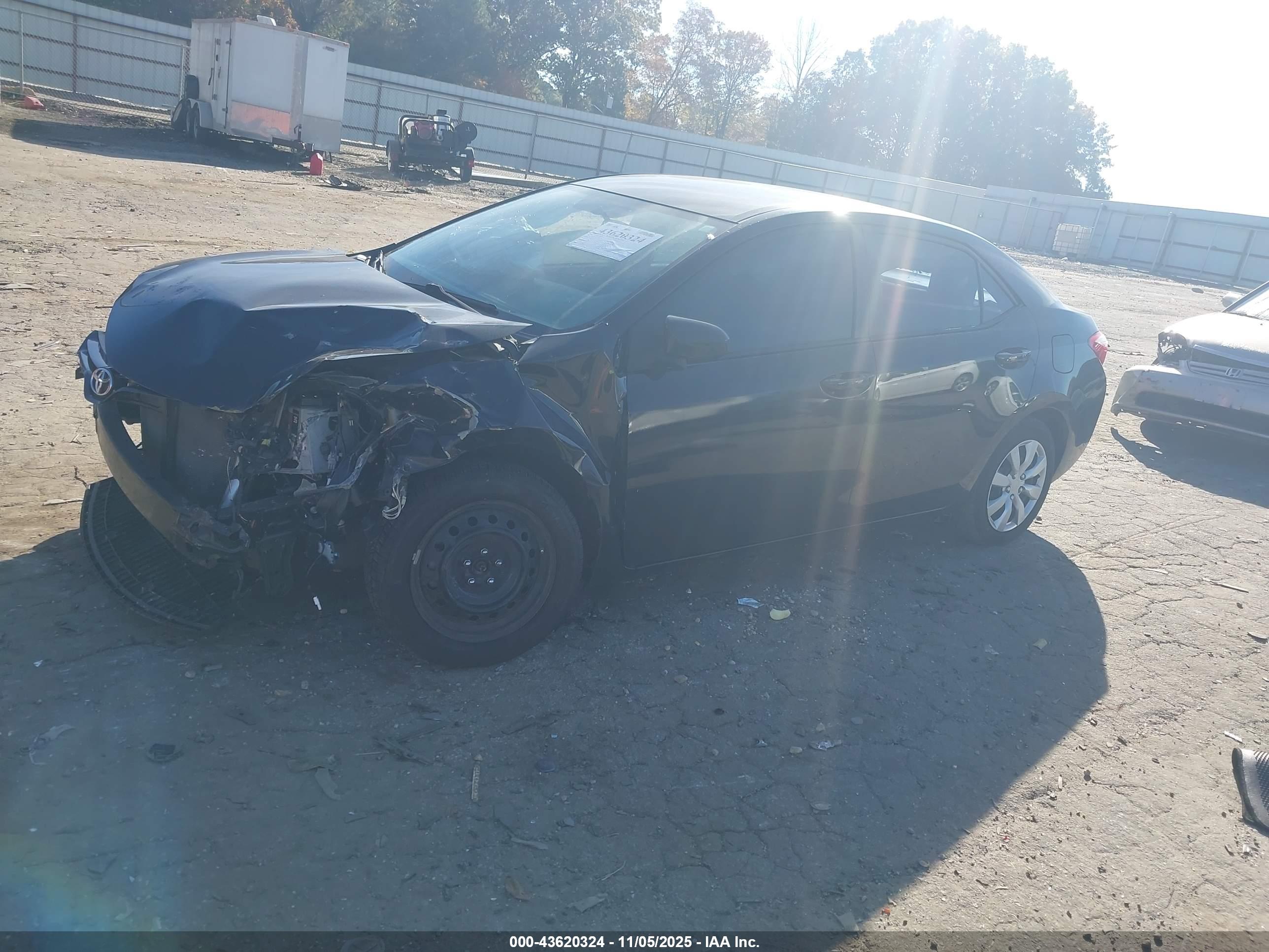 TOYOTA COROLLA image 2