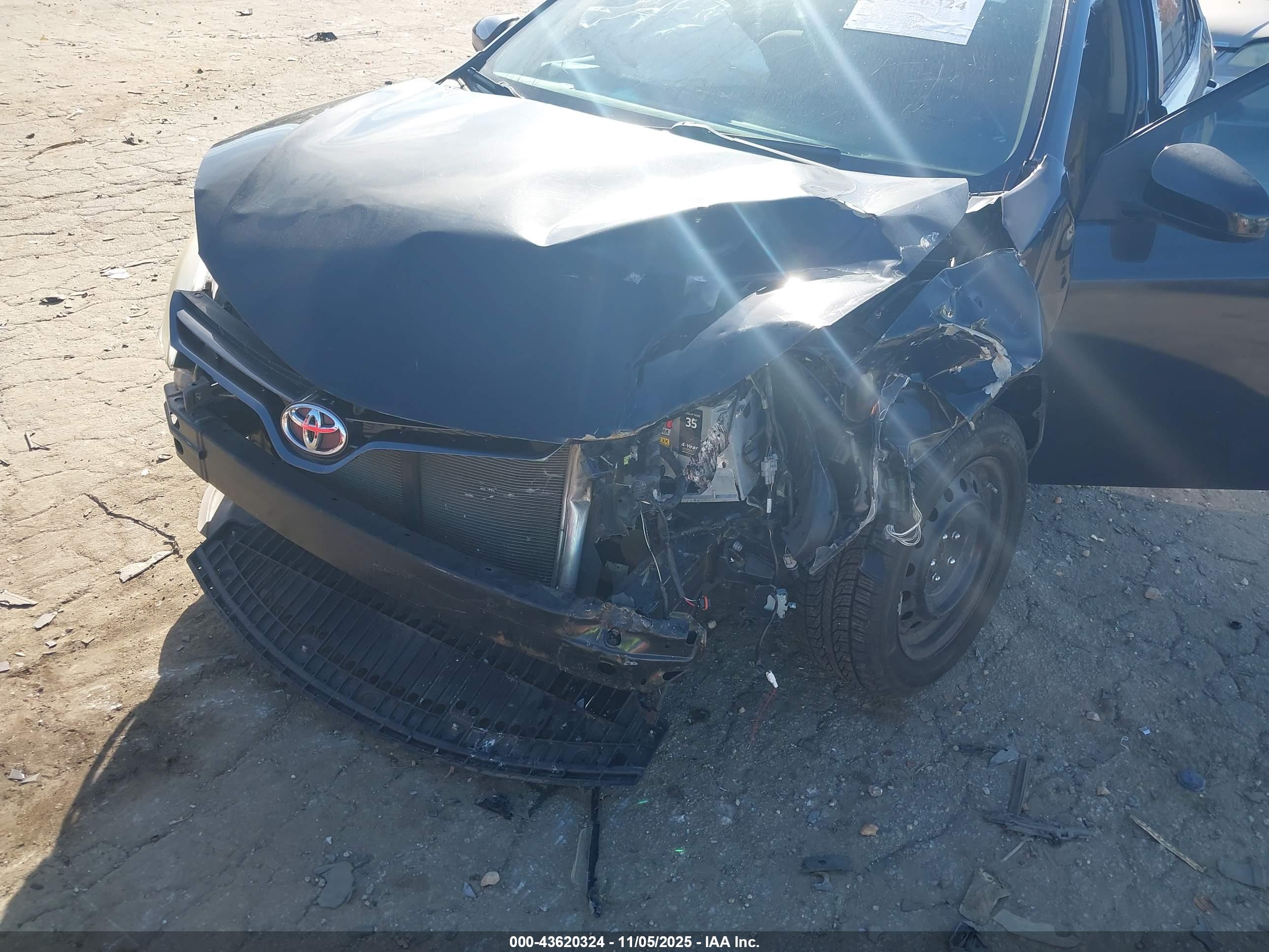 TOYOTA COROLLA image 6