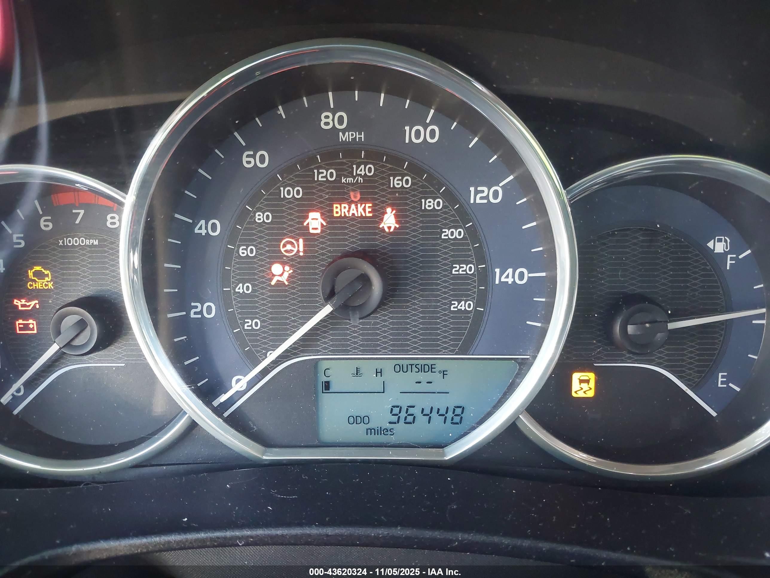 TOYOTA COROLLA image 7