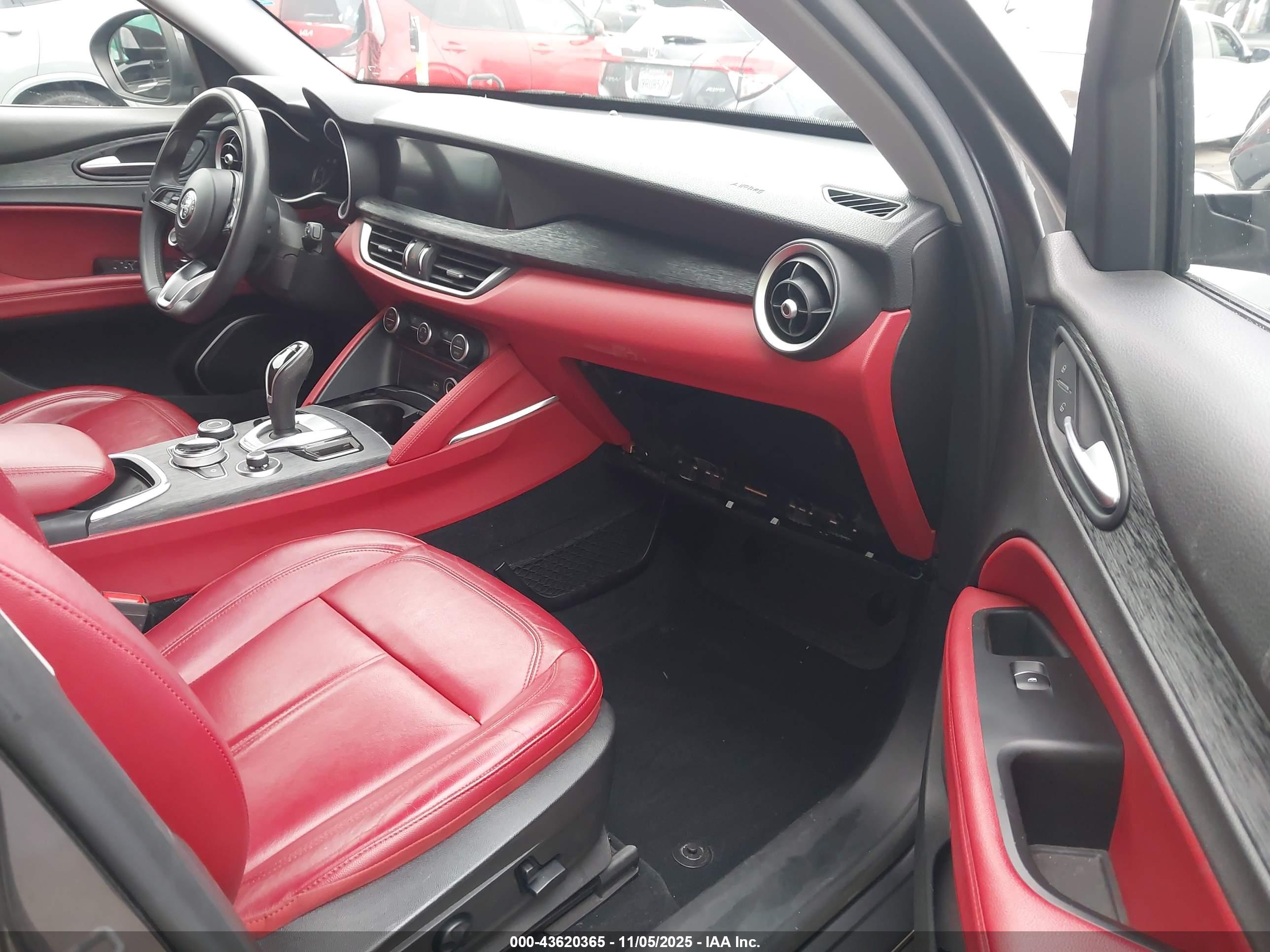 ALFA ROMEO image 5