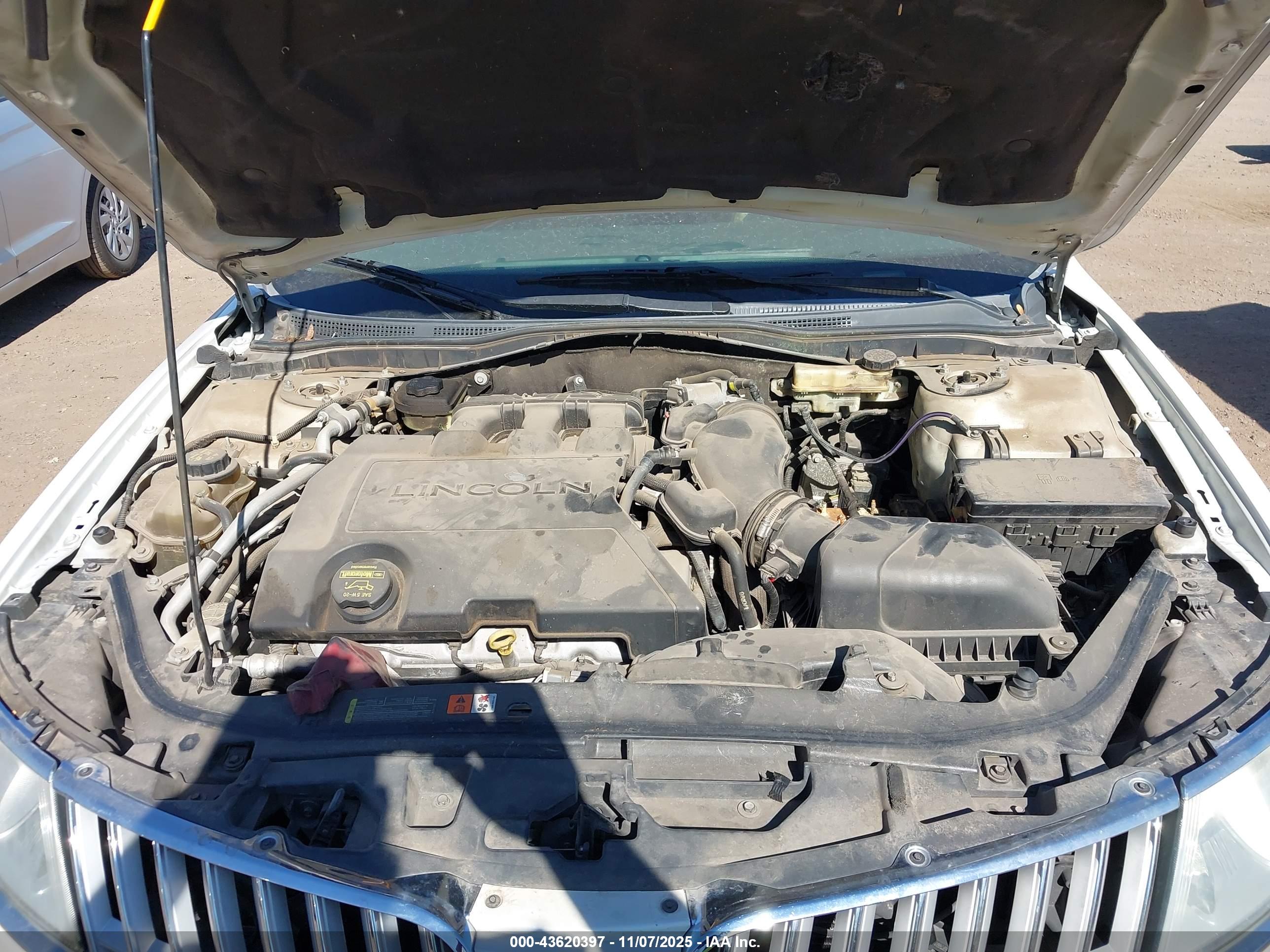 LINCOLN MKZ image 10