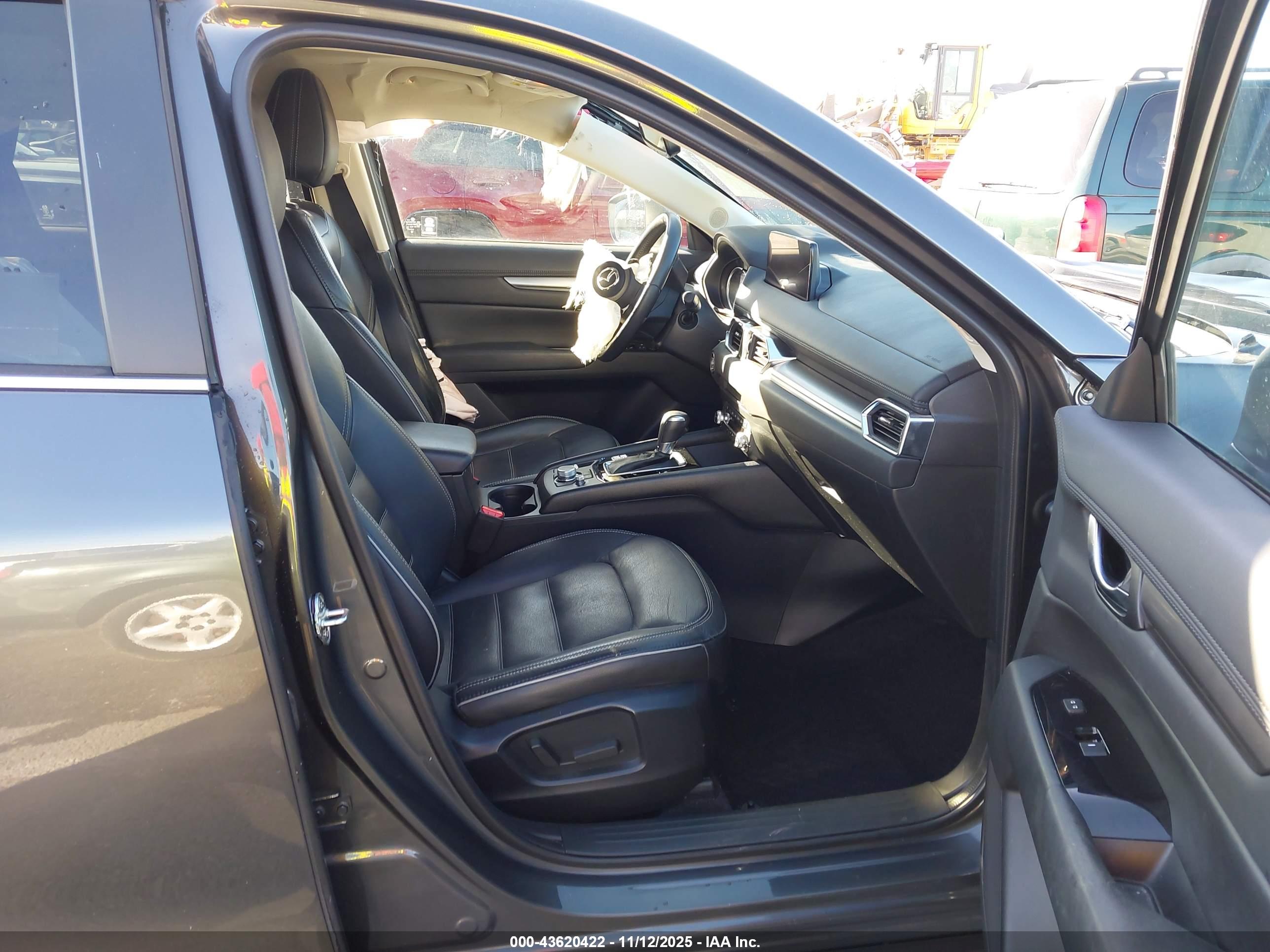 MAZDA CX-5 image 5