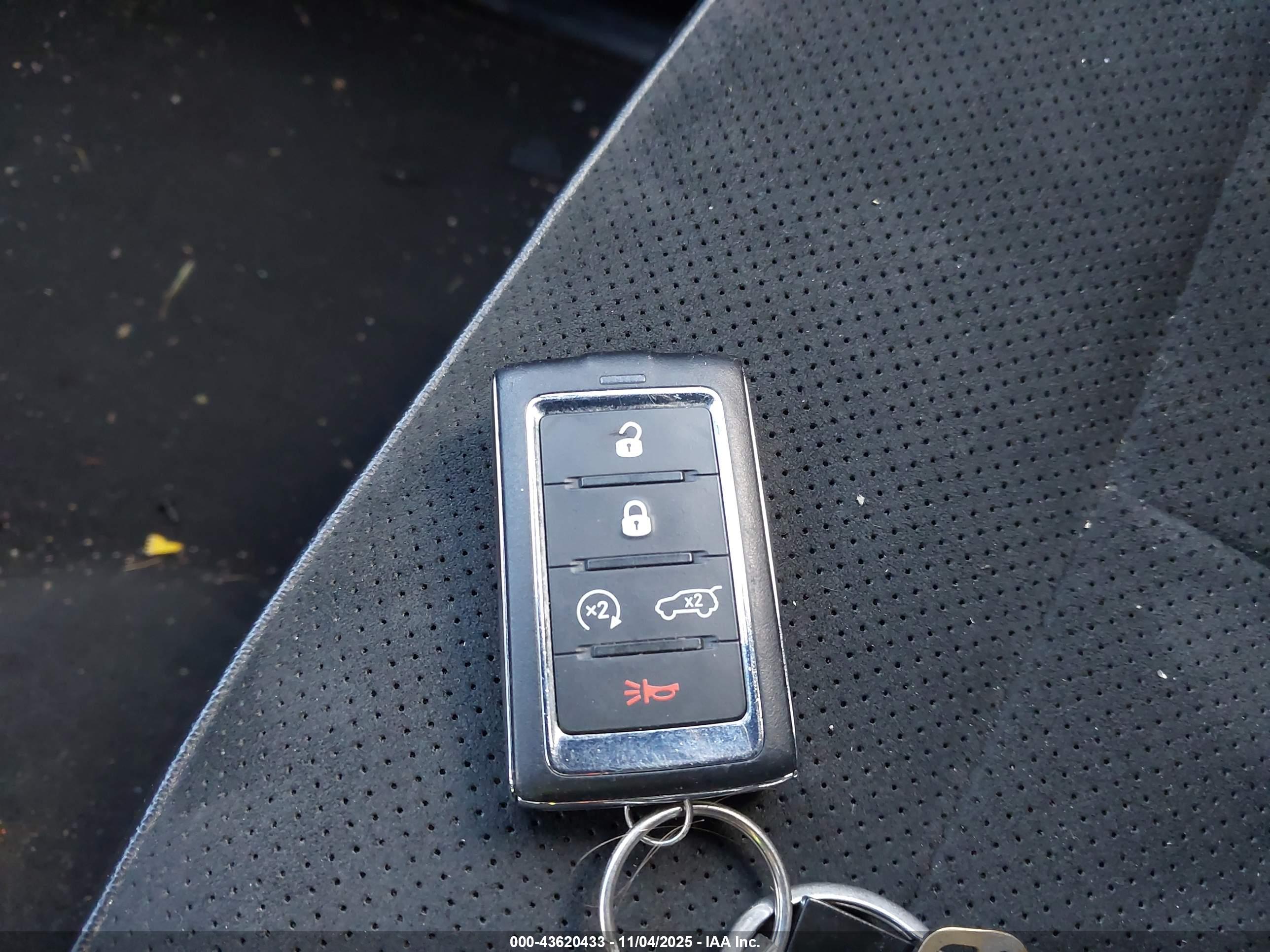 JEEP GRAND image 11