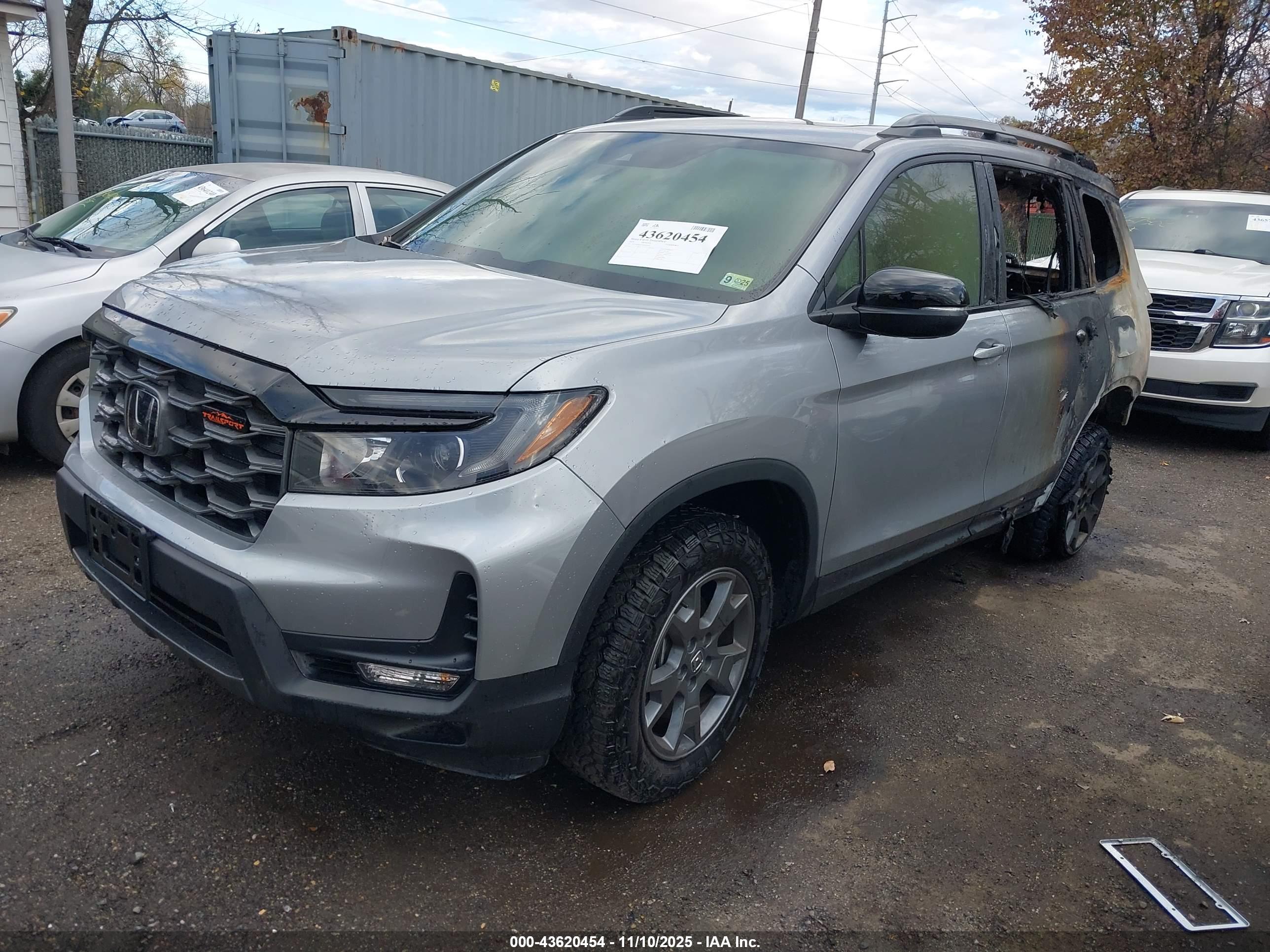 HONDA PASSPORT image 2