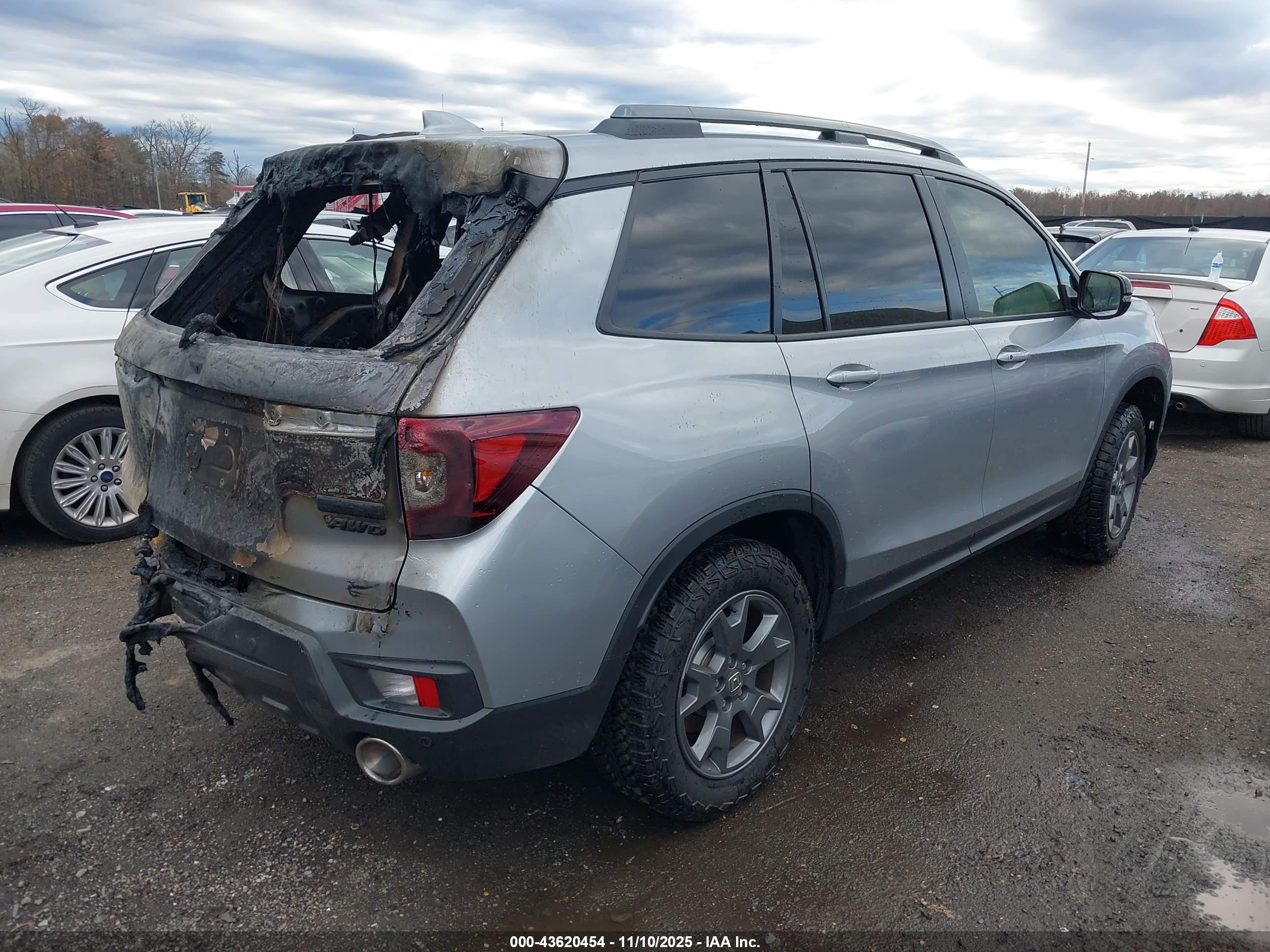 HONDA PASSPORT image 4
