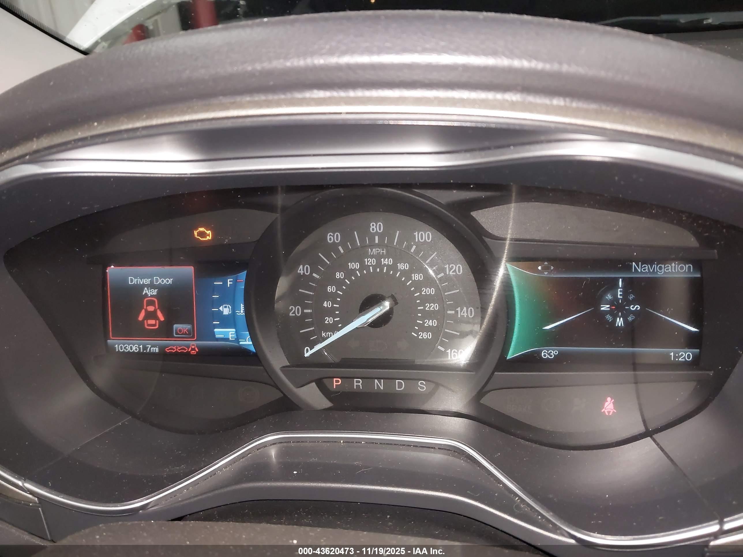 FORD FUSION image 7