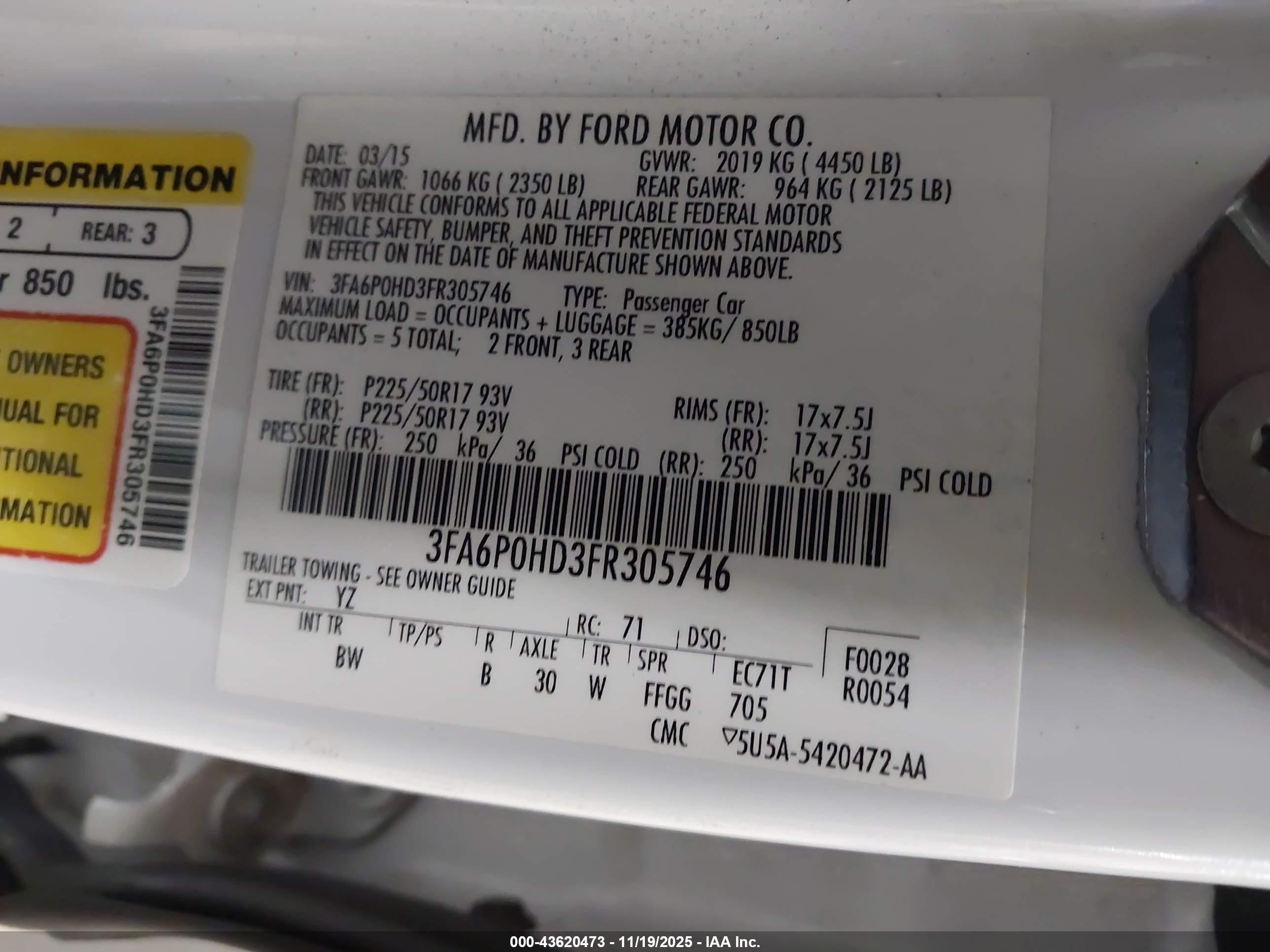 FORD FUSION image 9