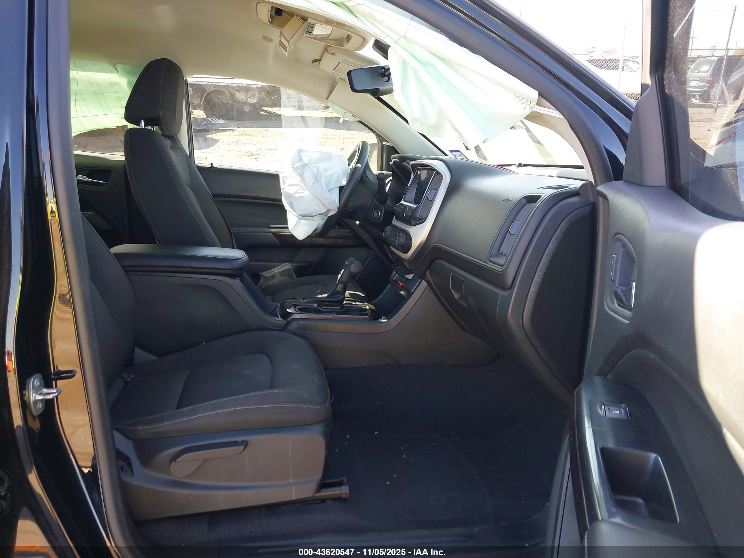 GMC CANYON image 5