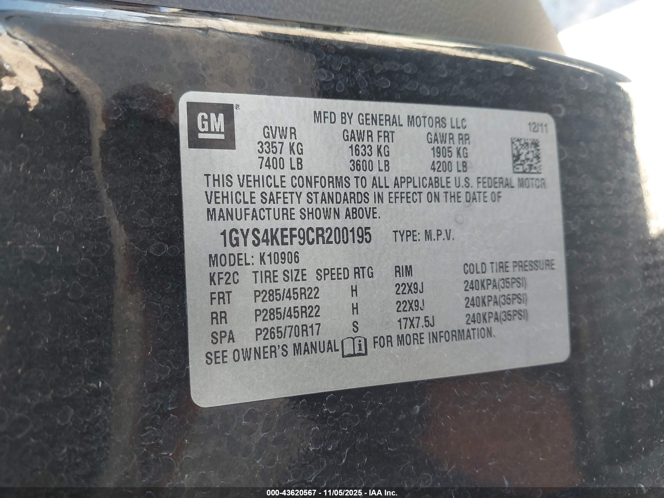 CADILLAC ESCALADE image 9