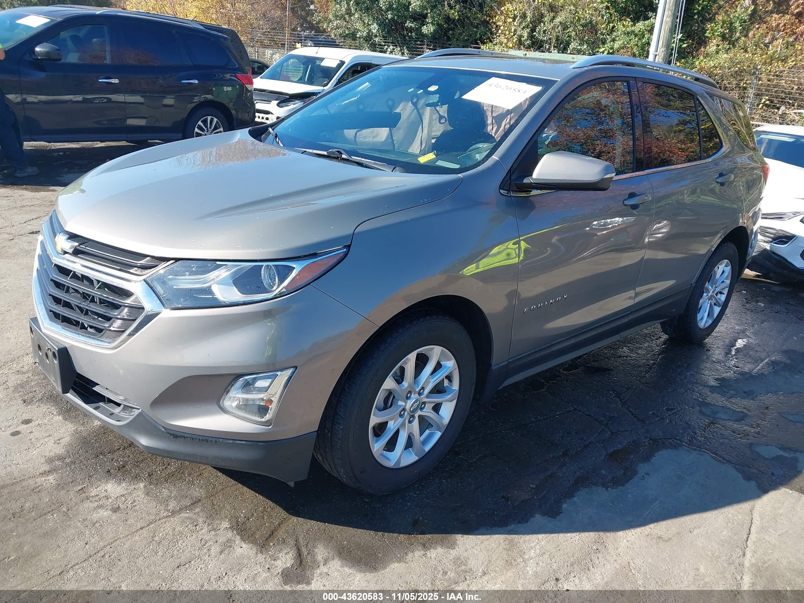CHEVROLET EQUINOX image 2