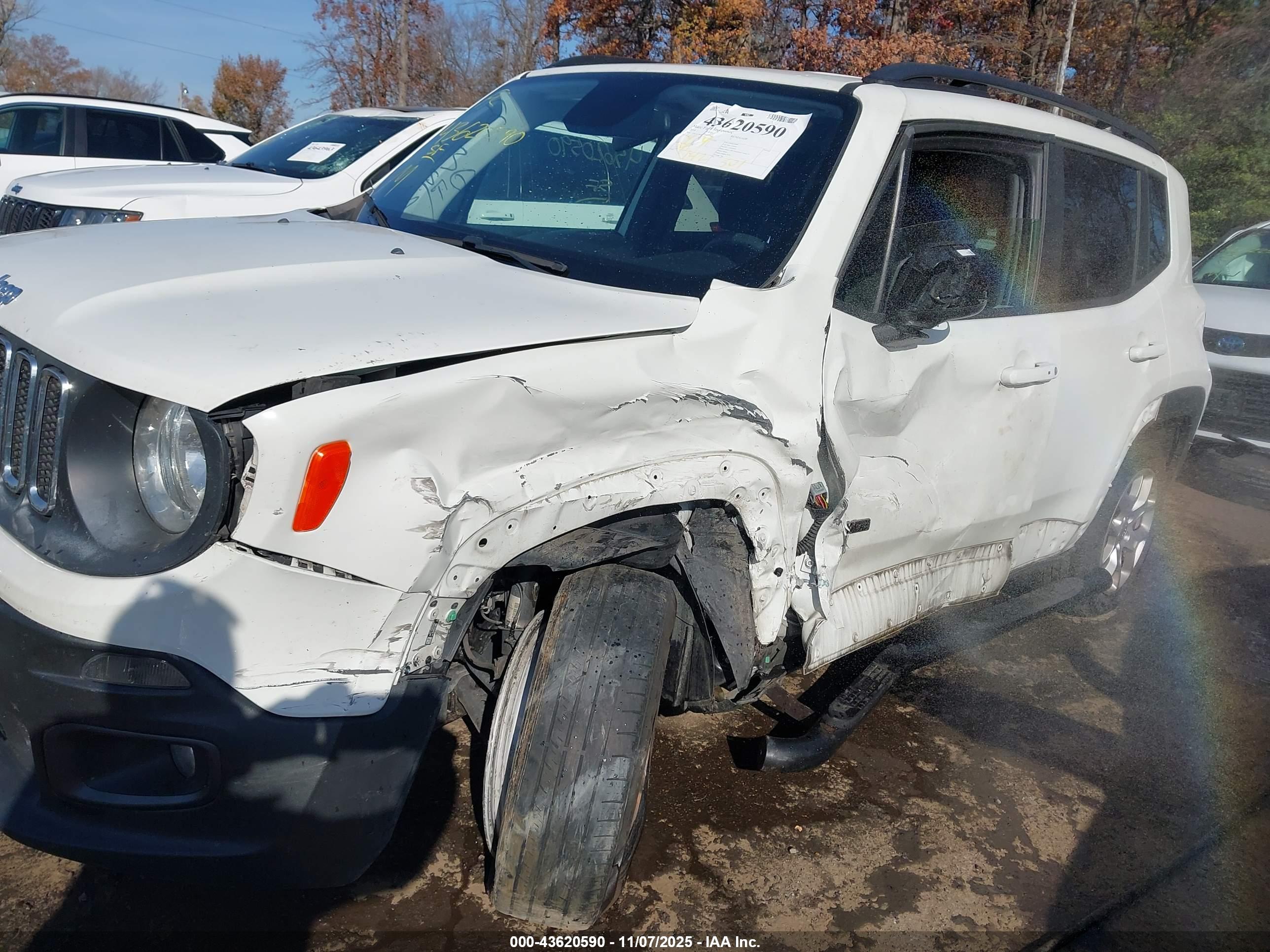 JEEP RENEGADE image 6